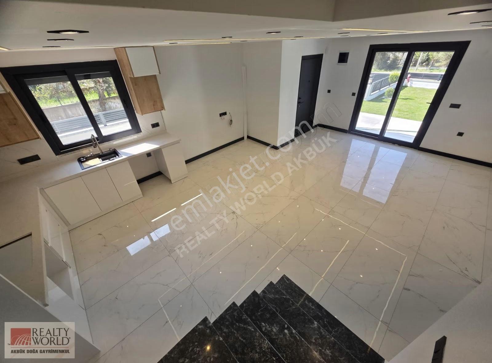 Didim Akbük'de Müstakil Bahçeli Satılık Villa - Görsel 14