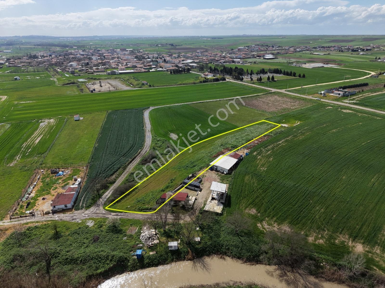 Tekirdağ Ergene Yulaflıda Satılık 2773 M² Tarla