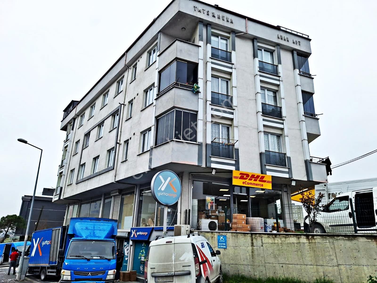 Atlas Gyo Hadımköy'de 5+2 Çift Teraslı Satılık Daire %80 Kredi