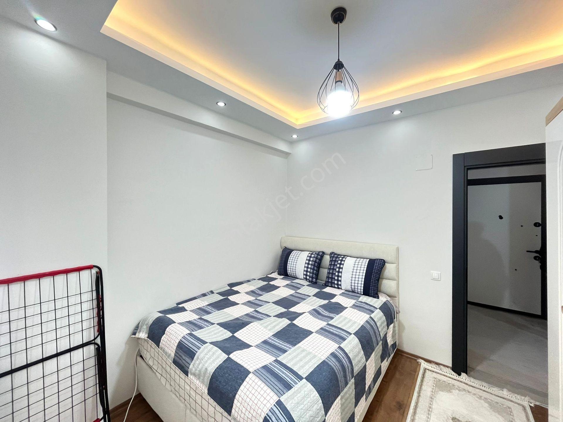 Üstünkent- Tömükte Aqualı Sitede 1+1 Eşyalı Satılık Lüks Daire - Görsel 12