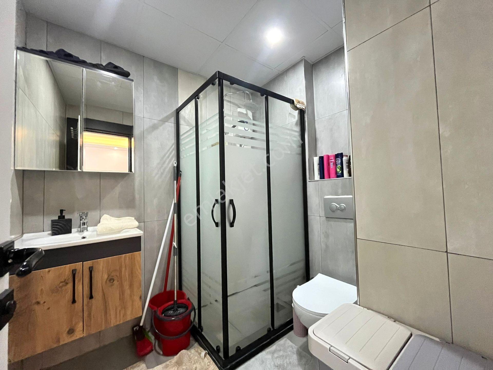 Üstünkent- Tömükte Aqualı Sitede 1+1 Eşyalı Satılık Lüks Daire - Görsel 16