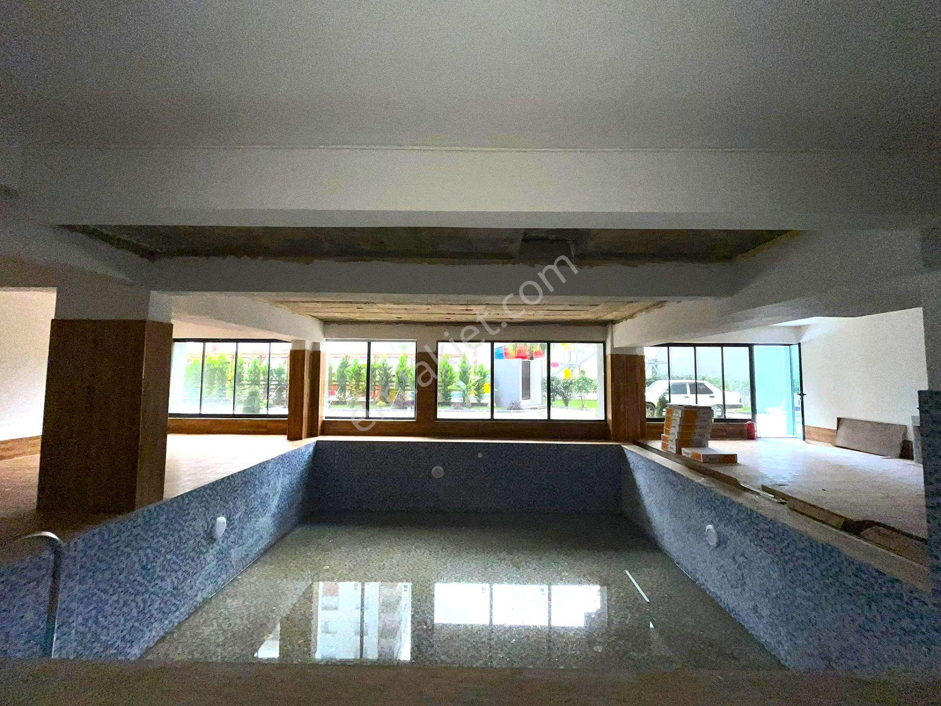 Üstünkent- Tömükte Aqualı Sitede 1+1 Eşyalı Satılık Lüks Daire - Görsel 3