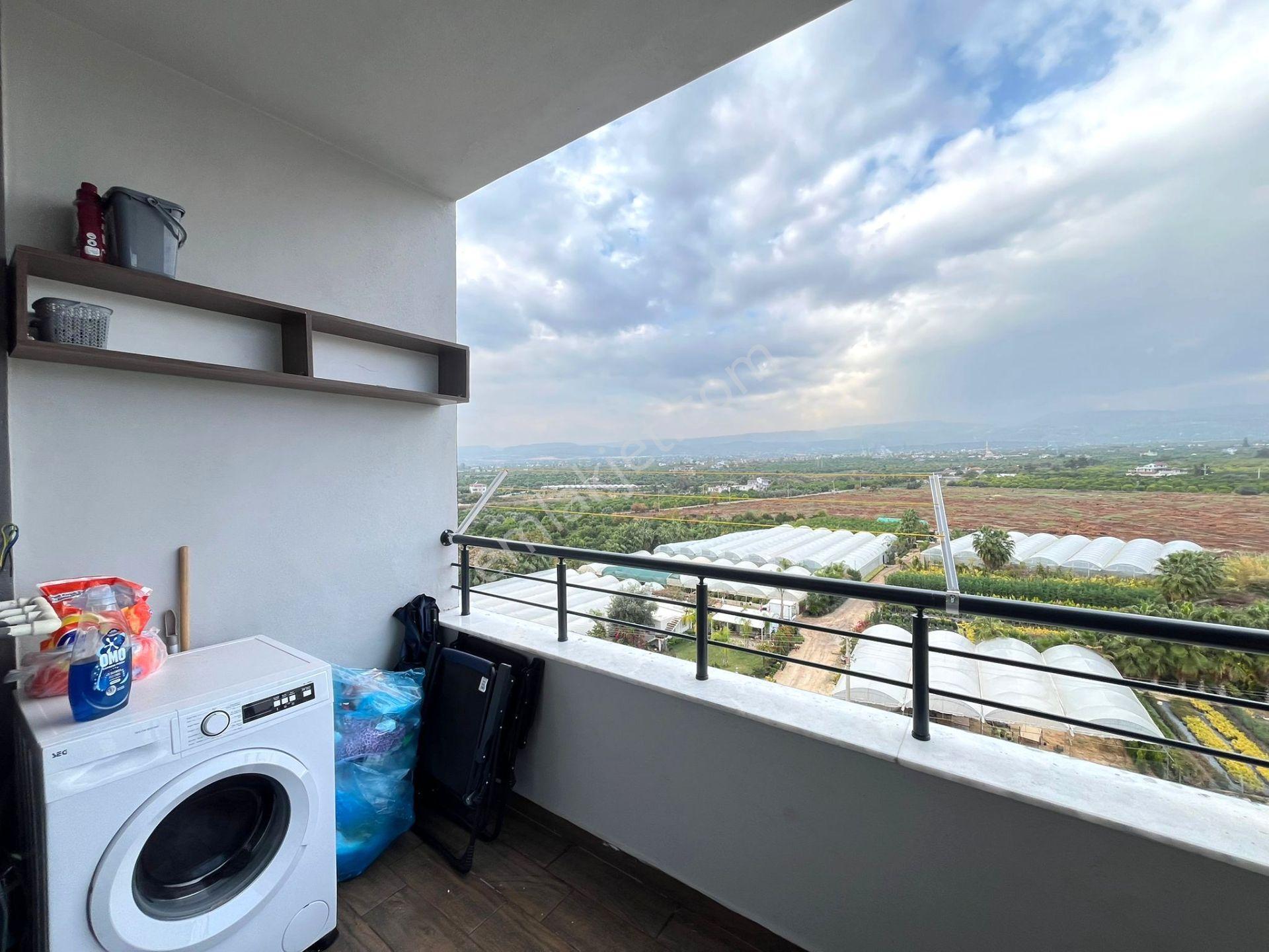 Üstünkent- Tömükte Aqualı Sitede 1+1 Eşyalı Satılık Lüks Daire - Görsel 15
