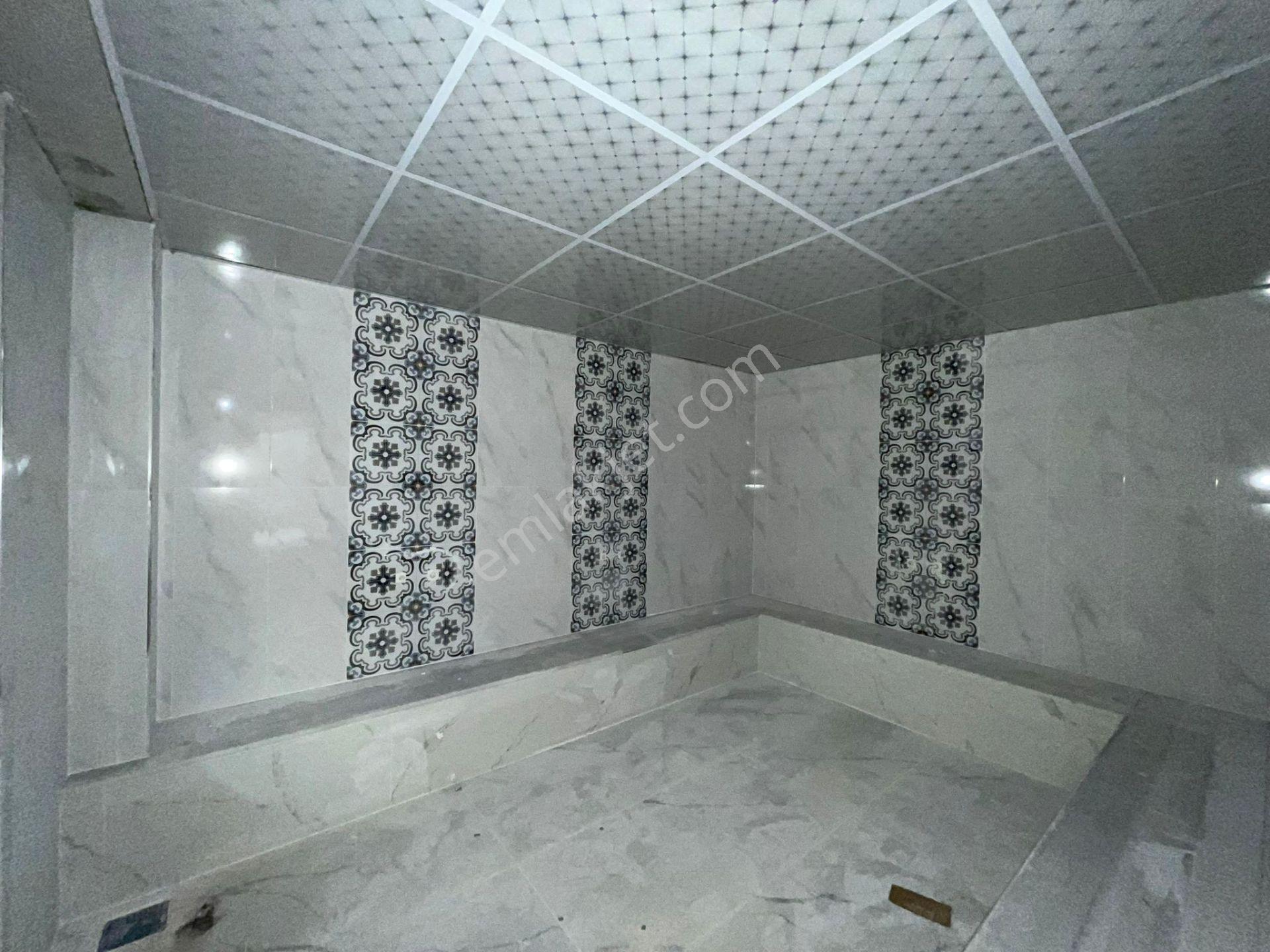 Üstünkent- Tömükte Aqualı Sitede 1+1 Eşyalı Satılık Lüks Daire - Görsel 24