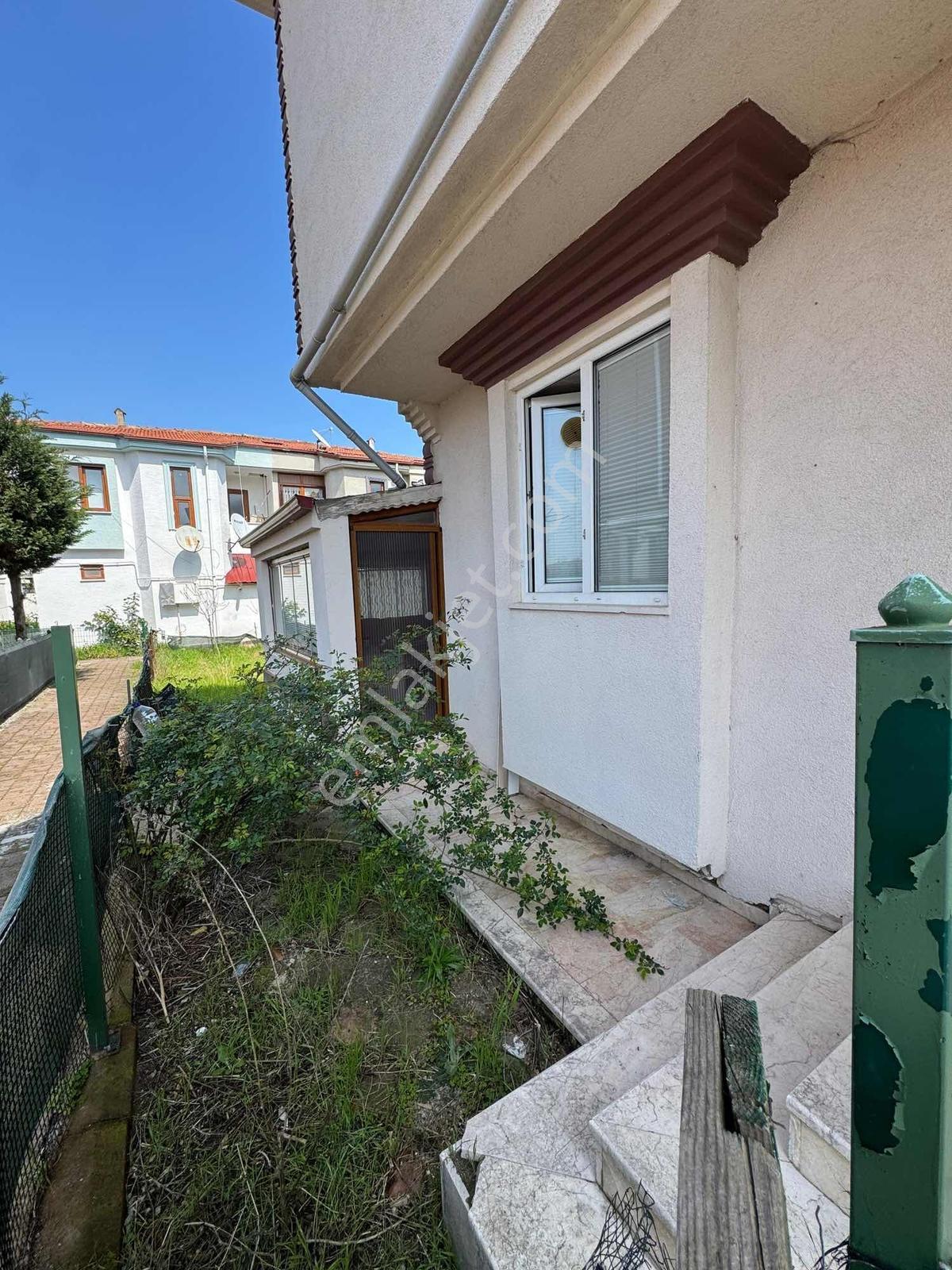 3+1 Esyali Kiralik Mustakil Villa Denize Sifir - Görsel 8
