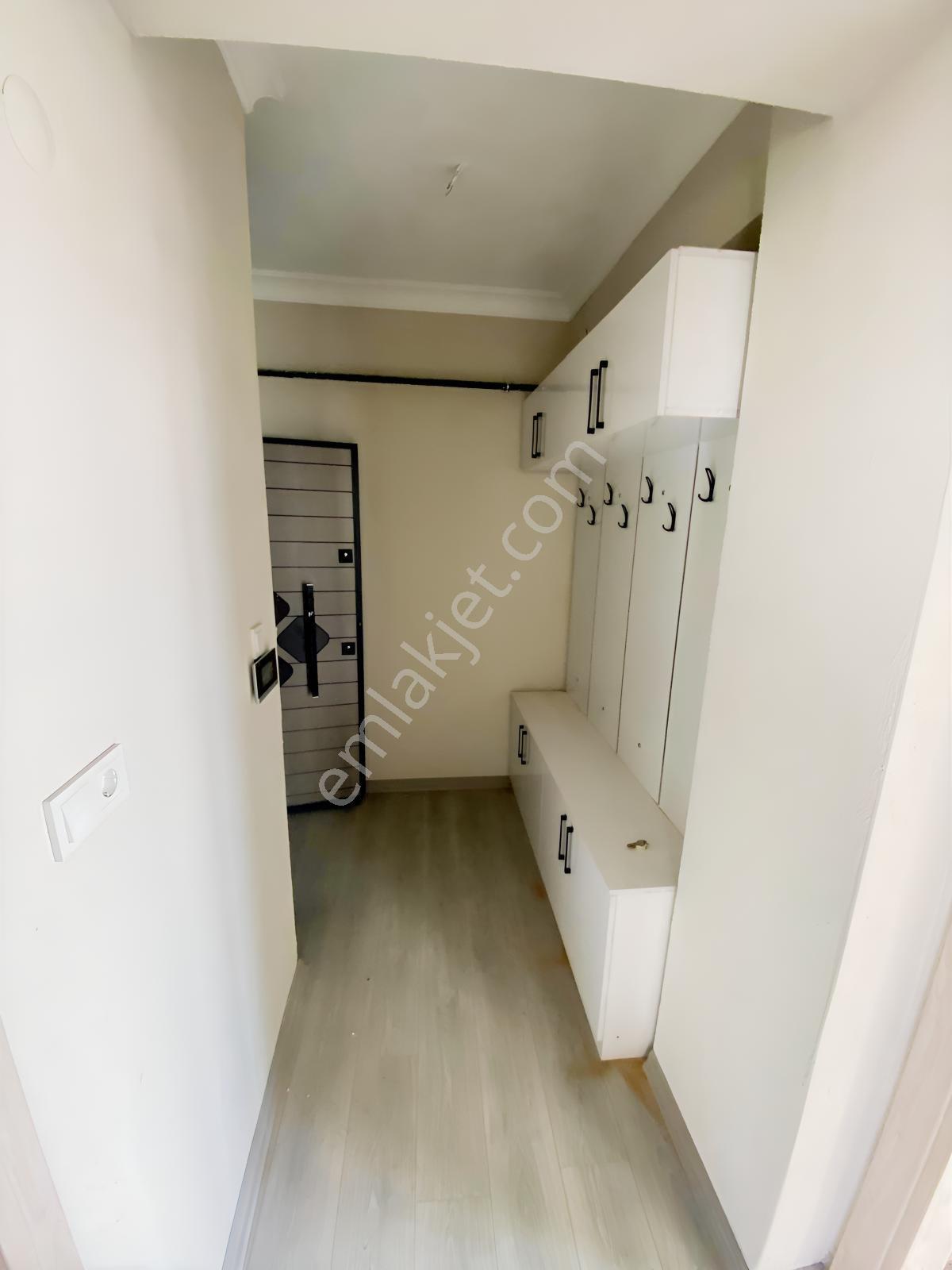 Kafkas Emlak'tan Kiralık Sıfır 1+1 Daire - Görsel 11
