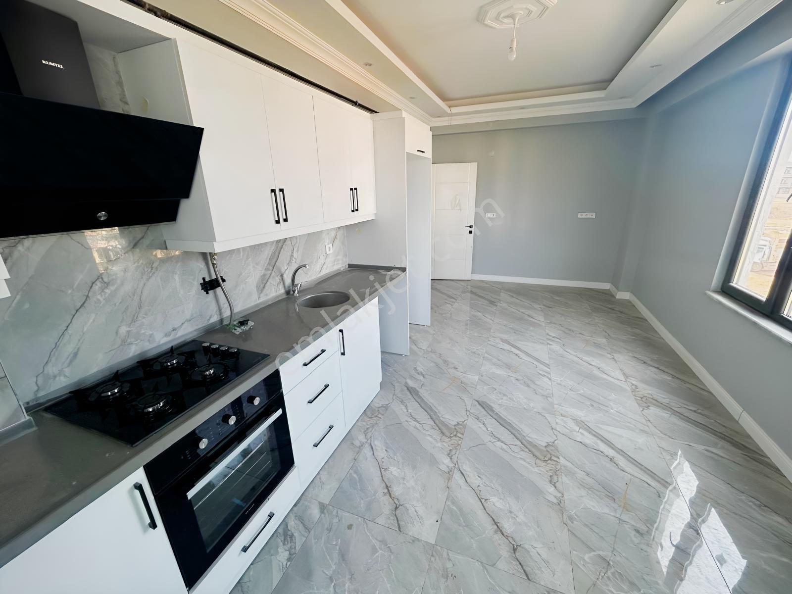 Havuzlu Sitede Ara Kat Sıfır 2+1 Yerden Isıtmalı Kiralık - Görsel 15