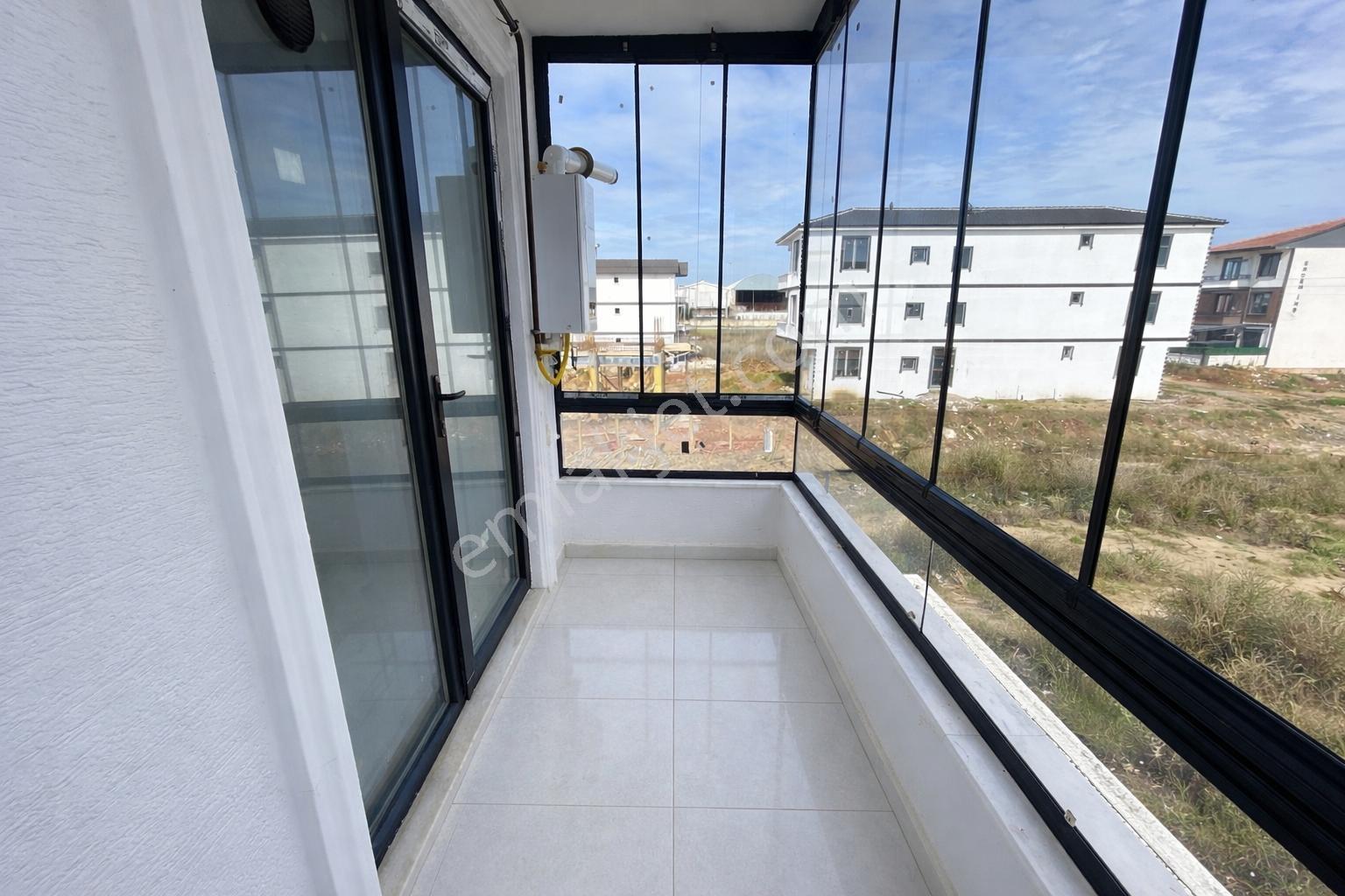 Havuzlu Sitede Ara Kat Sıfır 2+1 Yerden Isıtmalı Kiralık - Görsel 10