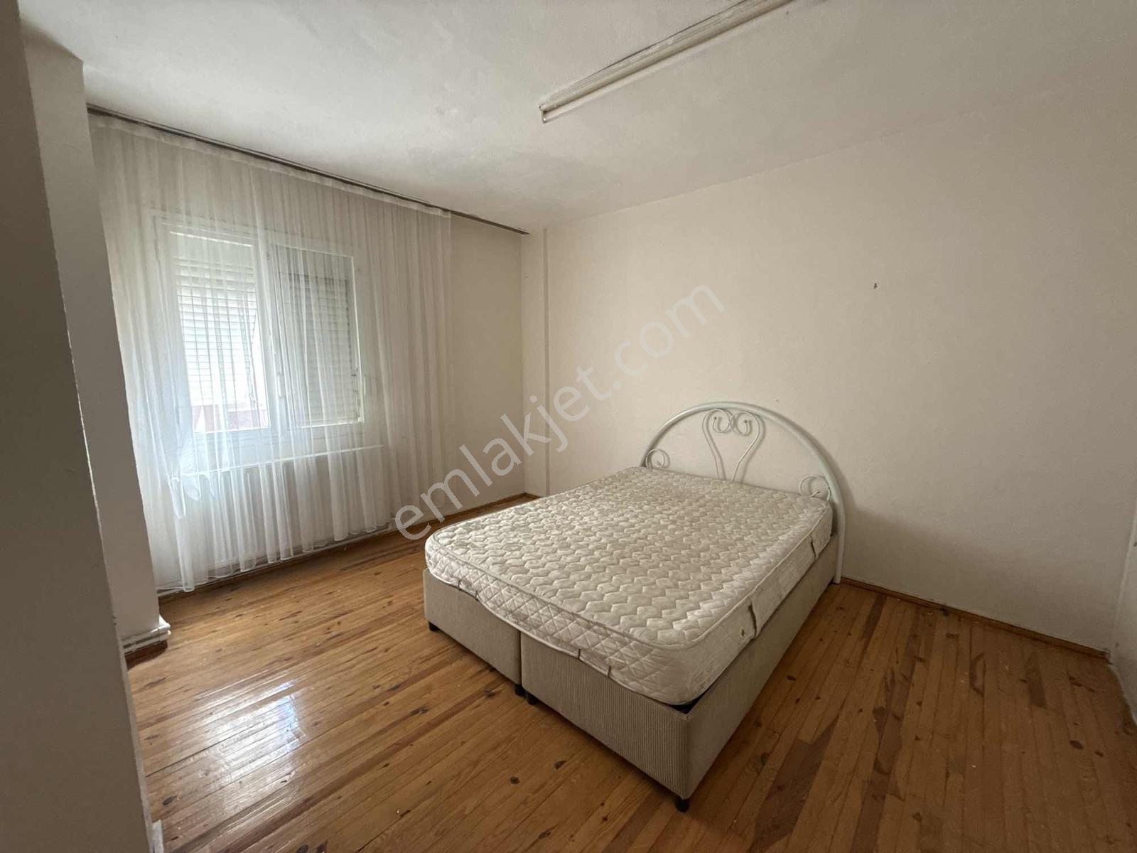 Dört Eylül Mahallesinde Kiralık Daire - Görsel 7