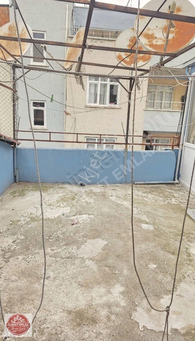 Hal Mahallesi'nde 4 Daireli, Teraslı Müstakil Bina Satılık - Görsel 3