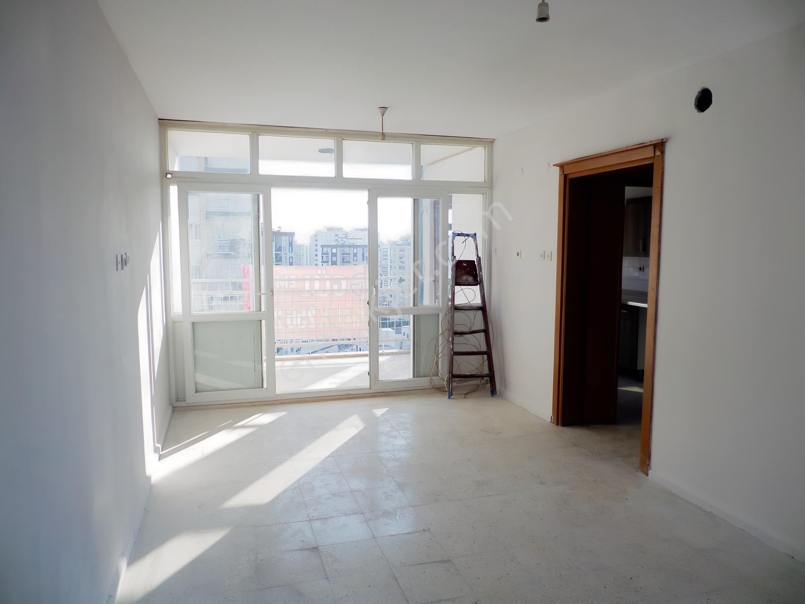 100.yılda,12 Katlı 8.kat,3+1,kapalı Mut.kiralık Daire - Görsel 3