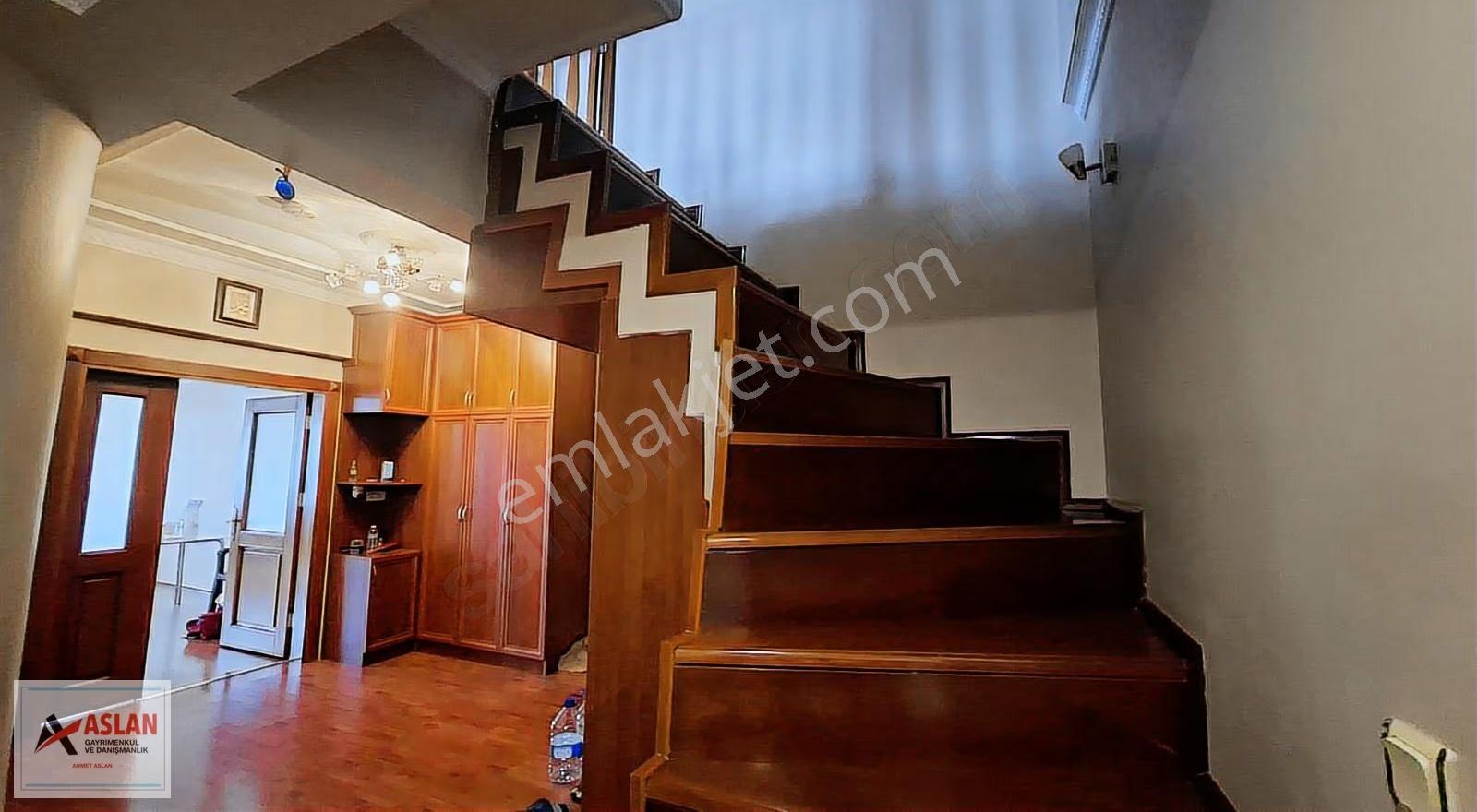 Çengelköyde Anacadde Üzerinde 4+2 Çatı Dubleks Kiralık Daire - Görsel 11