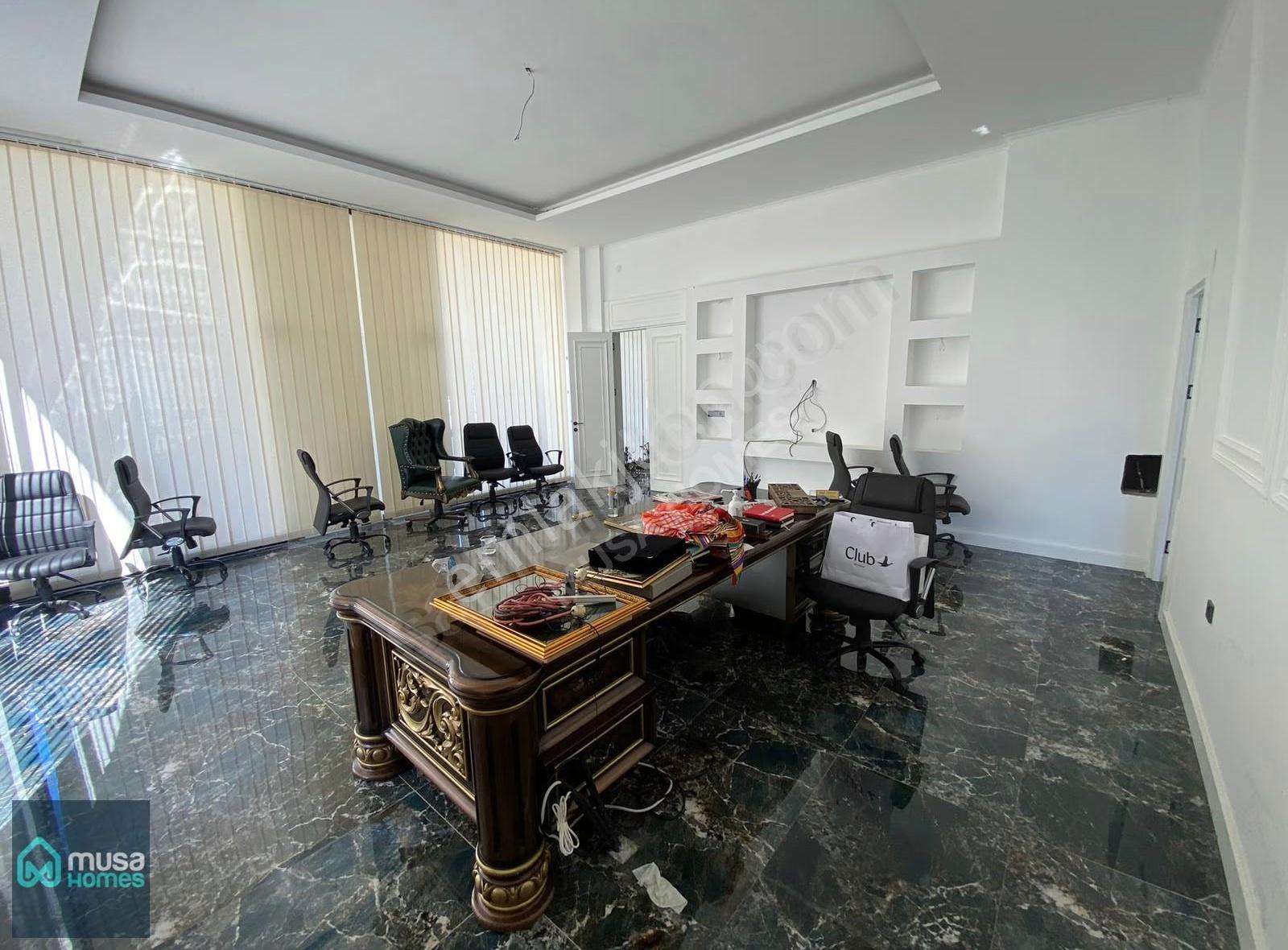 Alanya Oba'da Ana Cadde Üzerinde 220 M² 2 Katlı Prestijli İşyer - Görsel 19