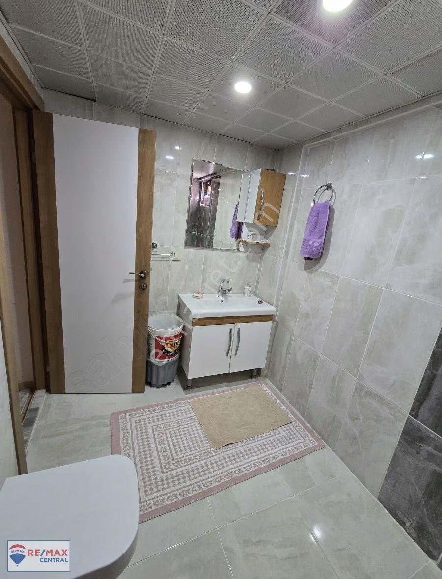 Re/max Central'dan Mehmet Akif'te 3+1 Lüx Daire - Görsel 7