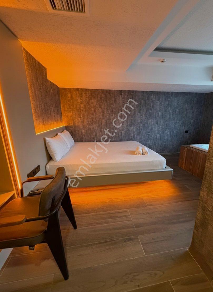 Jakuzili Lüks Oda – Günlük Kiralık, Şehir Merkezinde 7/24 Hizmetinizde - Görsel 17