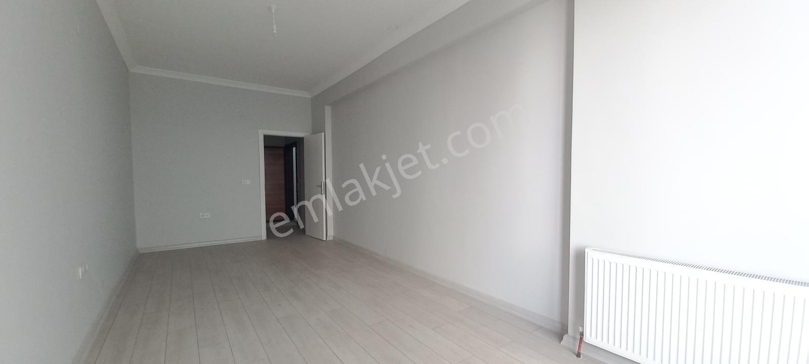 Mir'den Balıkesir Çarşı Merkez De Kasaplar Mah. Satılık 2+0 - Görsel 13