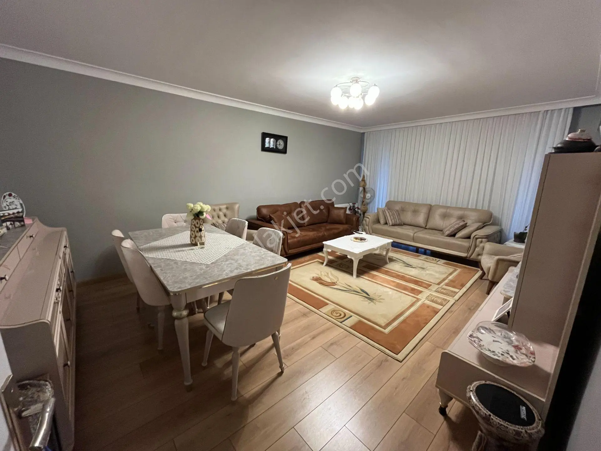 Ayyıldız Da Butik Tek Blok 185m2 2.kat Asansörlü Otoparklı 3.5+1 - Görsel 2