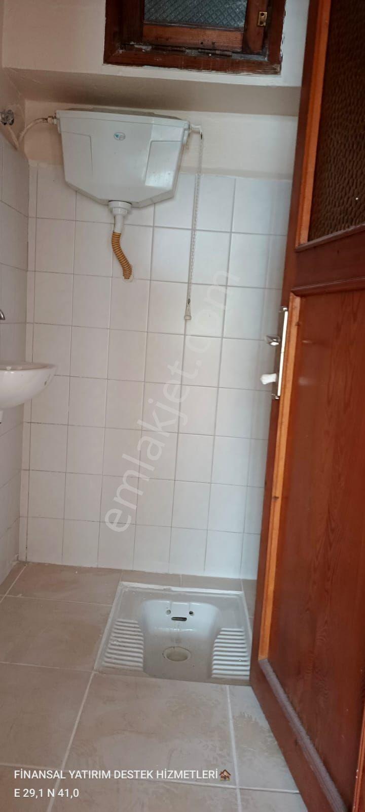 Ümraniye Tepeüstü Mahallesinde Metroya Yürüme Mesafede Kiralık Daire - Görsel 23