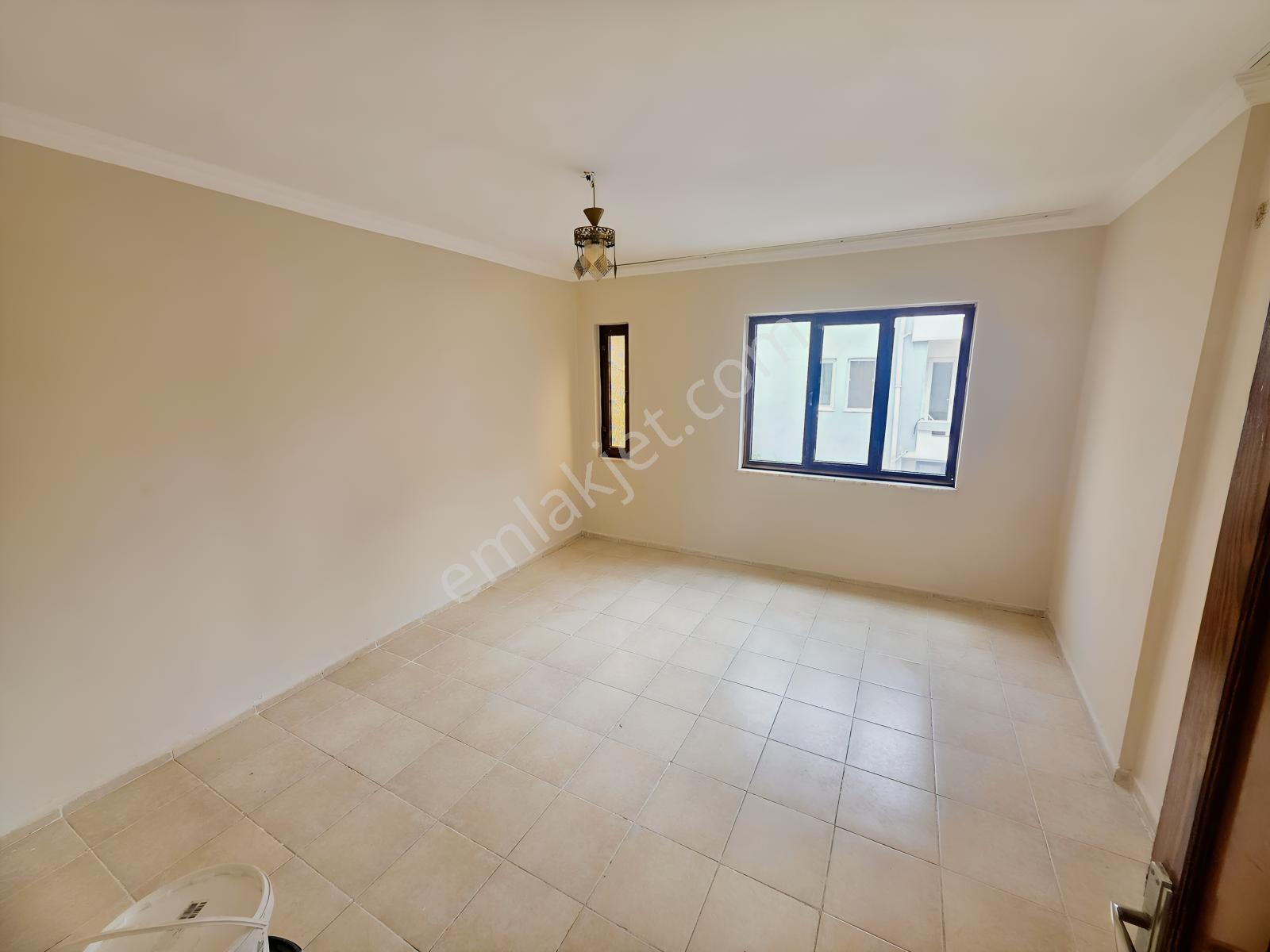 Marvera 'dan Kemeraltı Da 1+1 Kiralık Arakat Boş Daire - Görsel 7