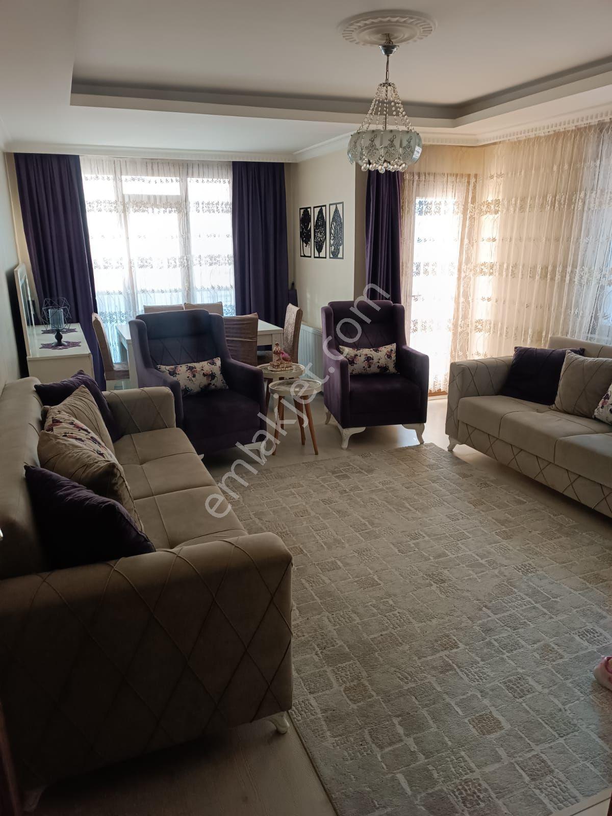 Ful Eşyalı Kiralık Daire