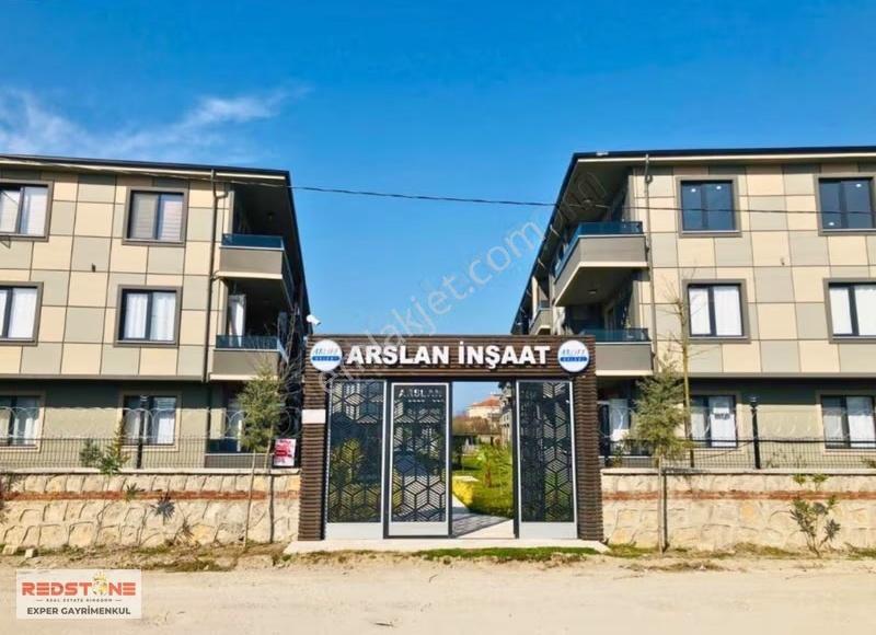Karasu Da Denize Yakın Elit Sitede Havuz Cephe Eşyalı 2+1 Daire - Görsel 8