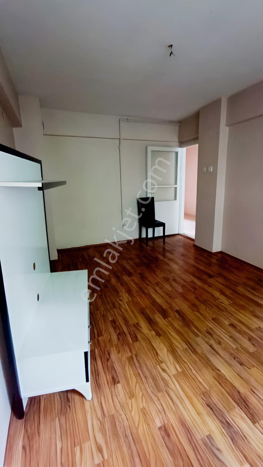 Kent Meydanına Yürüme Mesafesinde Daire Fırsatı !!! - Görsel 15