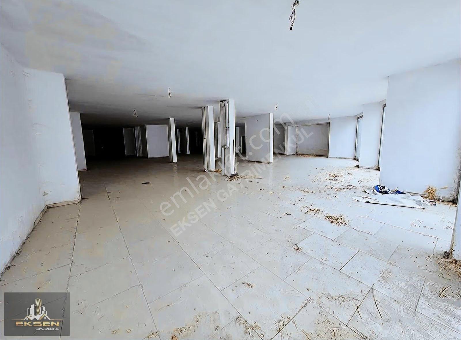 Eksen'den Başkent Caddesin'de 550 M2 Zemin Kiralık Dükkan - Görsel 5
