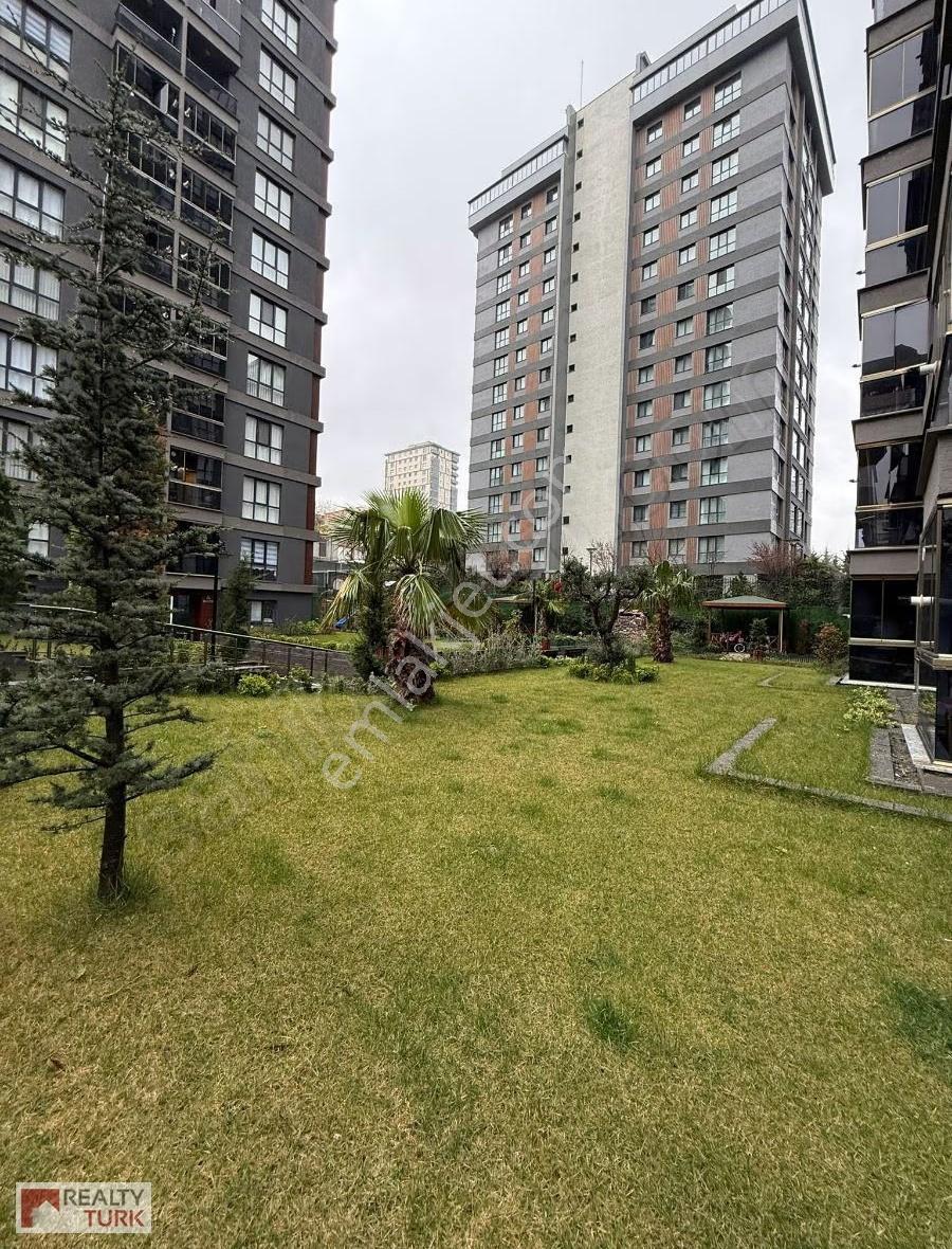Güneşli Bağlar Life Sitesinde Satılık 3+1 Daire Çift Cepheli