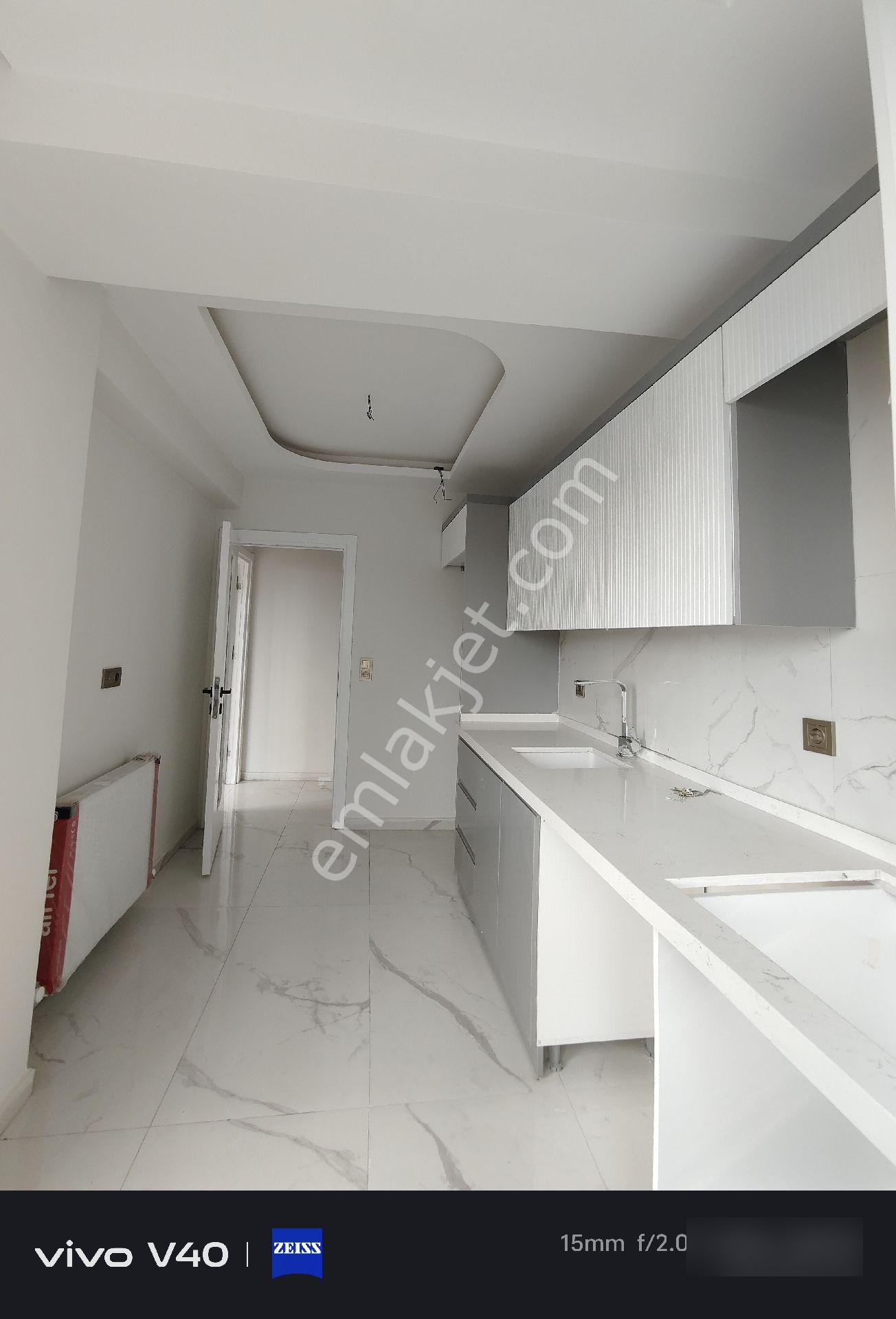 Full Lux Özellikli Kiralık Daire 2+1 Arakat Kapalı Mutfak 80 M2 - Görsel 2