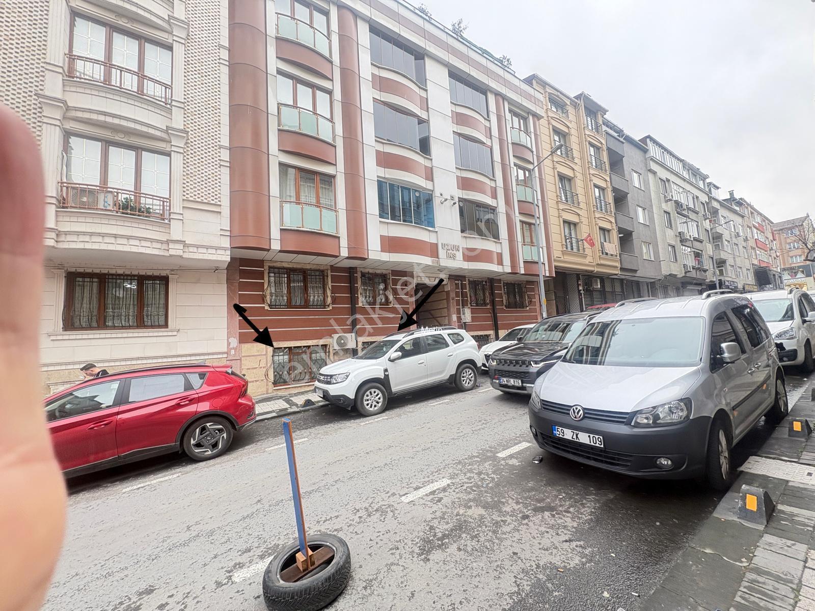 Mollateam Bayrampaşa Beşyüzevler Hürriyet Mahallesinde 2+1 Satılık Daire - Görsel 2