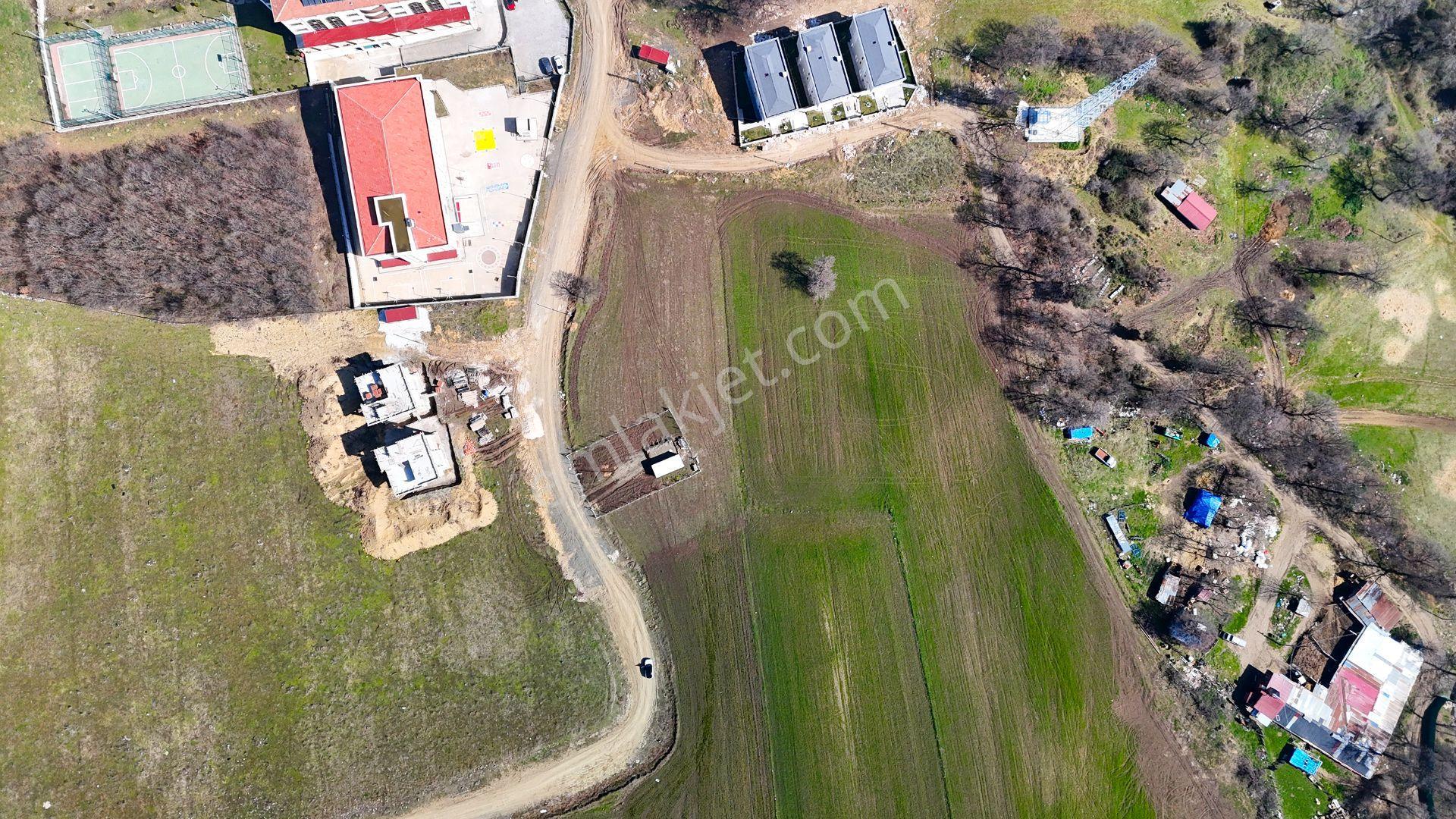 Alanlıda 3 Kat Villalık Köşe 500 M2 İki Parsel - Görsel 2