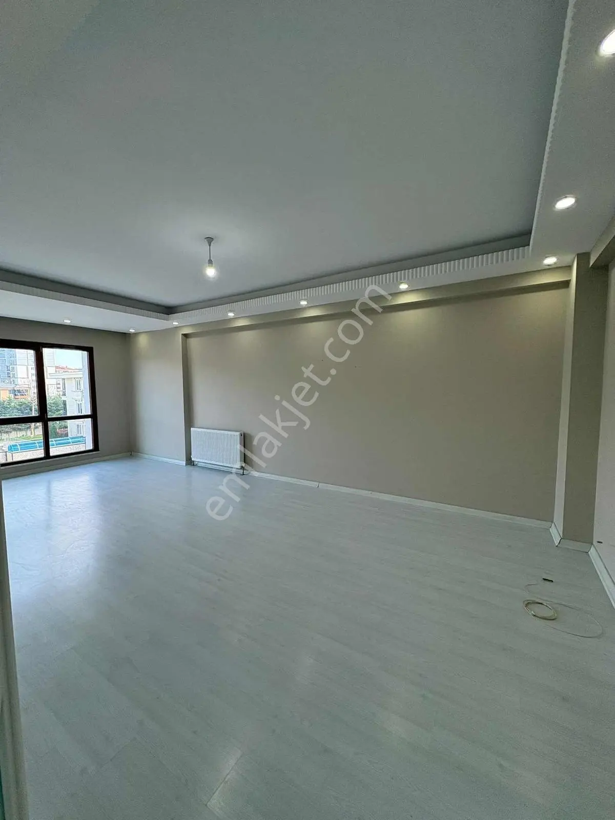 Site İçinde 2+1 Arakat Kiralık