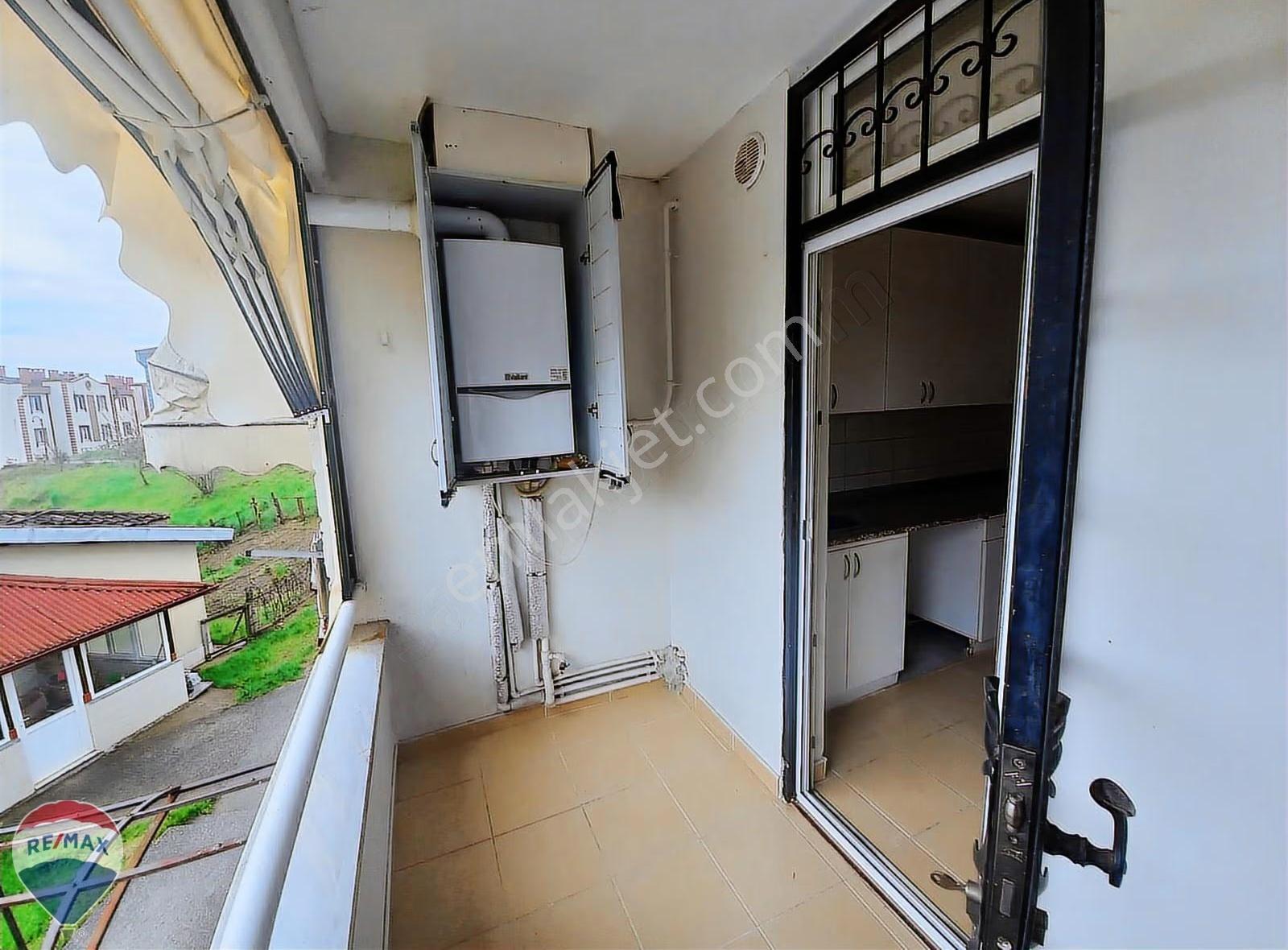 Remax Mavi-camili1 1554 Ada Seçmarket Karşısı Arakat Yenilenmiş - Görsel 11