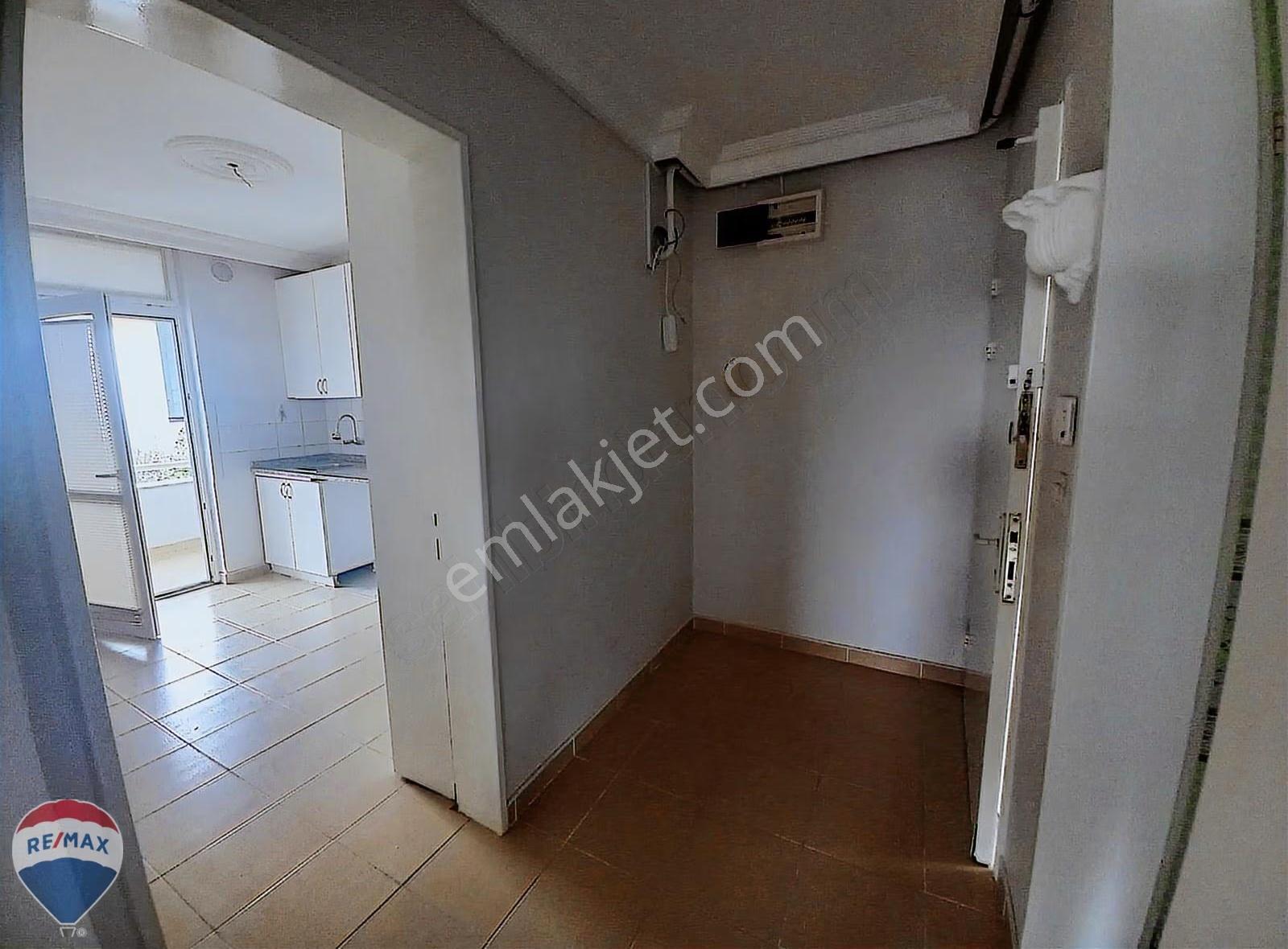 Remax Mavi-camili1 1554 Ada Seçmarket Karşısı Arakat Yenilenmiş - Görsel 34