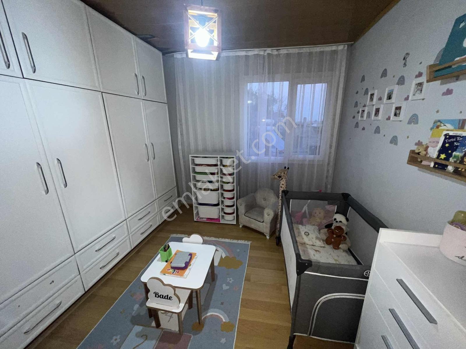 Müstakil 2 Katlı Ev Kuşadası/aydın Yolu Üzerinde - Görsel 6