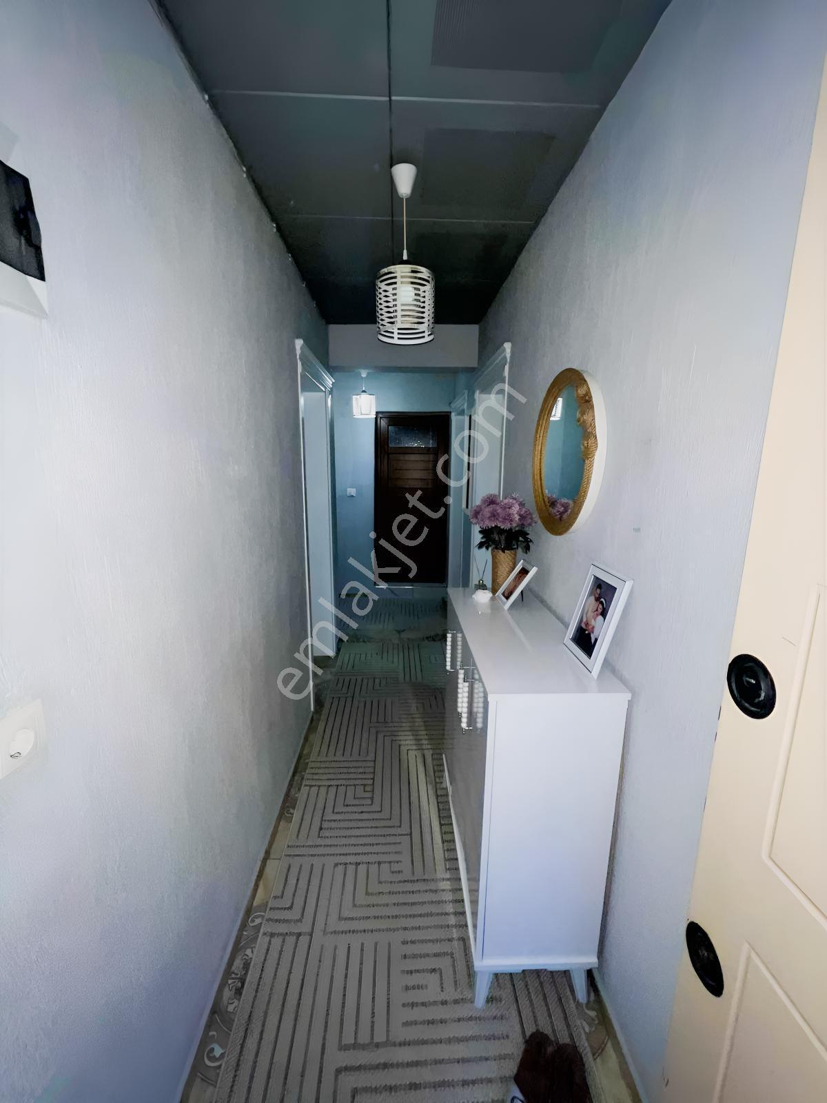Müstakil 2 Katlı Ev Kuşadası/aydın Yolu Üzerinde - Görsel 20