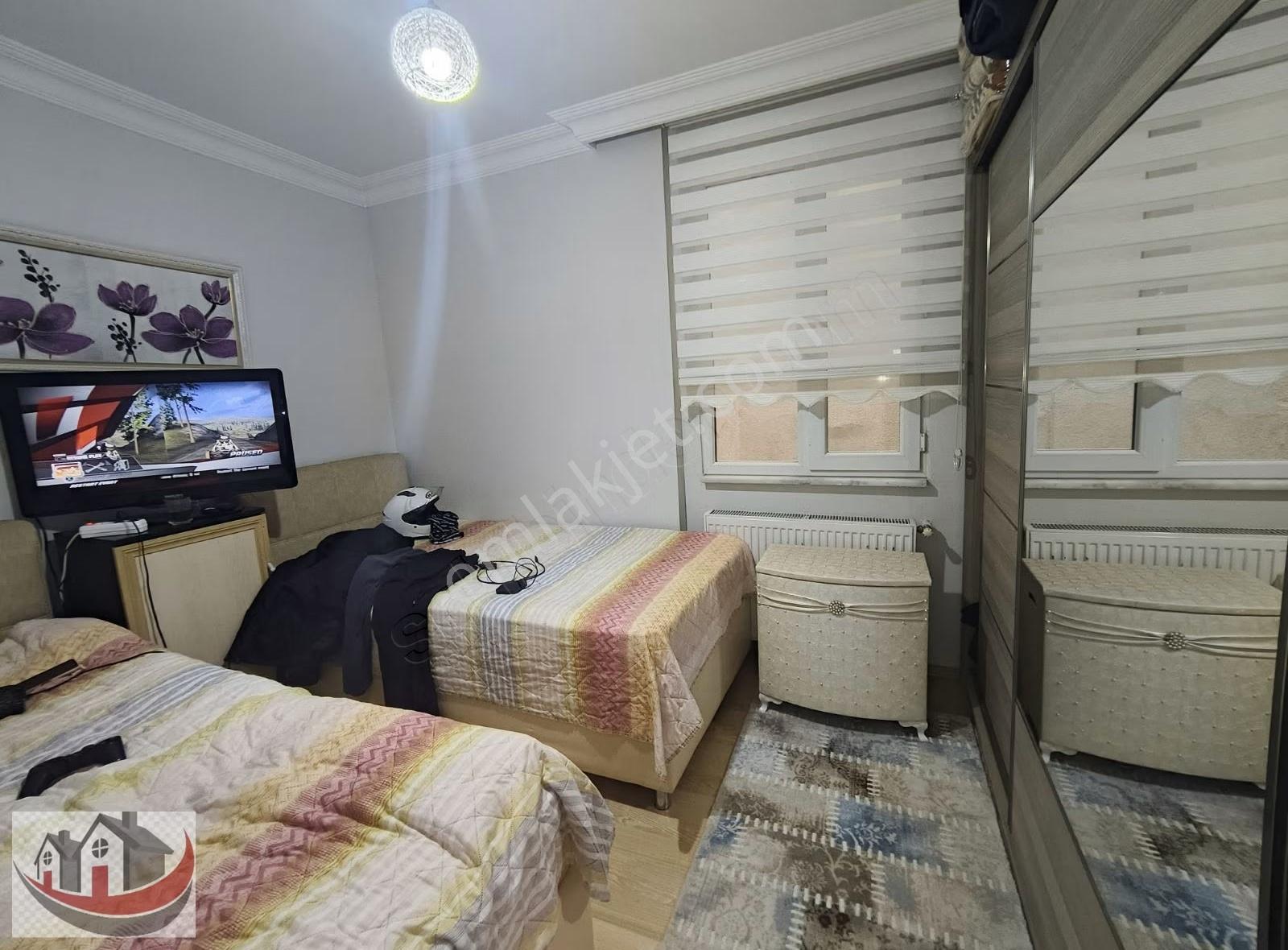 Güneyden Geniş Kullanışlı Balkonlu 3+1.100m2 Daire - Görsel 2