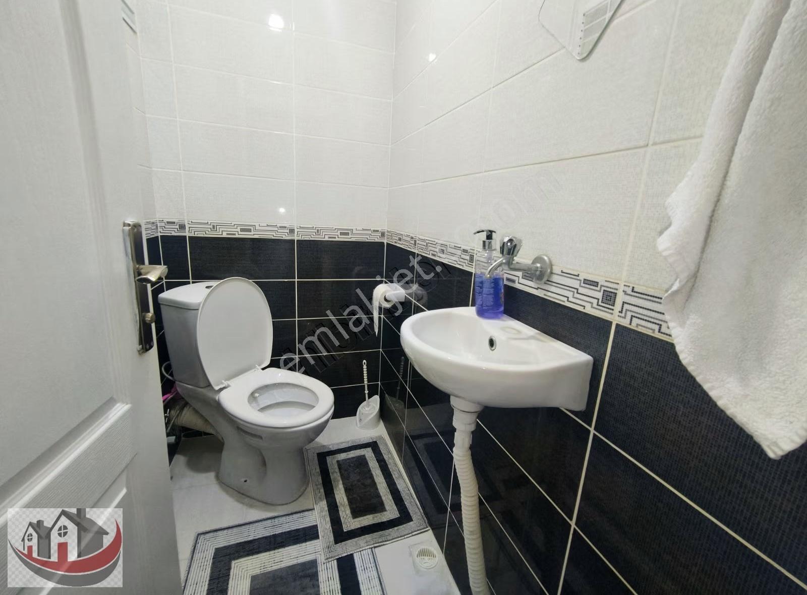 Güneyden Geniş Kullanışlı Balkonlu 3+1.100m2 Daire - Görsel 15