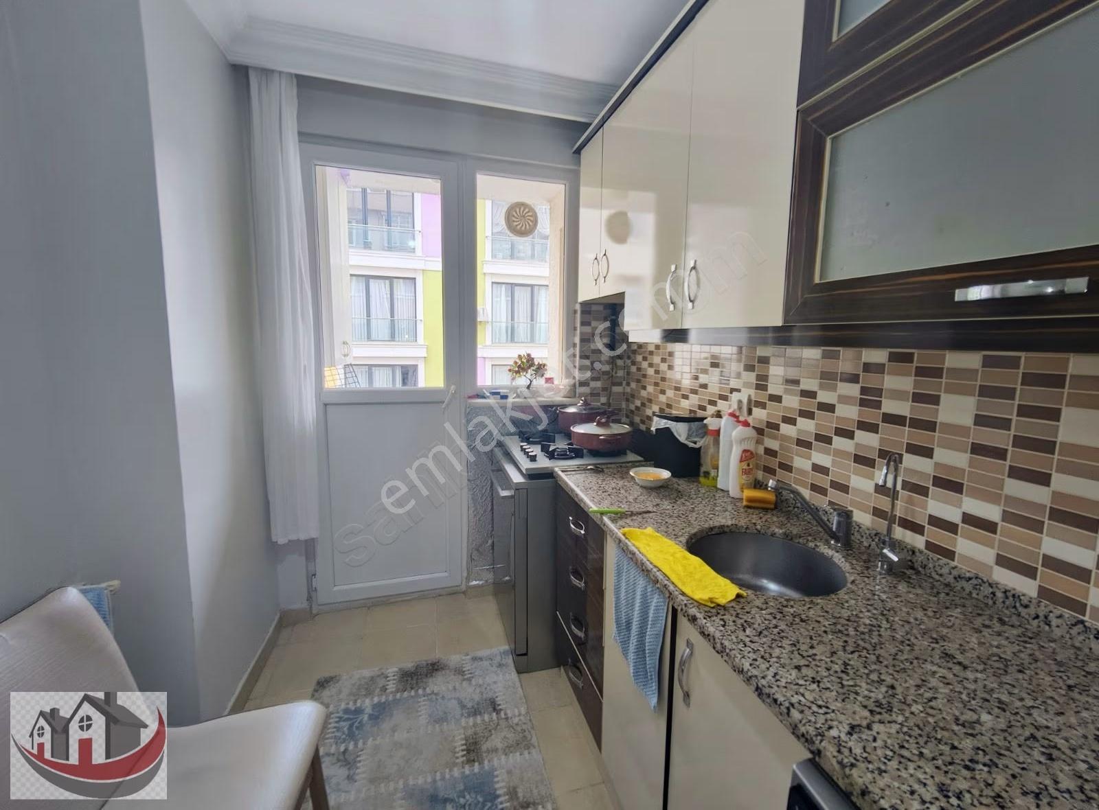 Güneyden Geniş Kullanışlı Balkonlu 3+1.100m2 Daire - Görsel 12