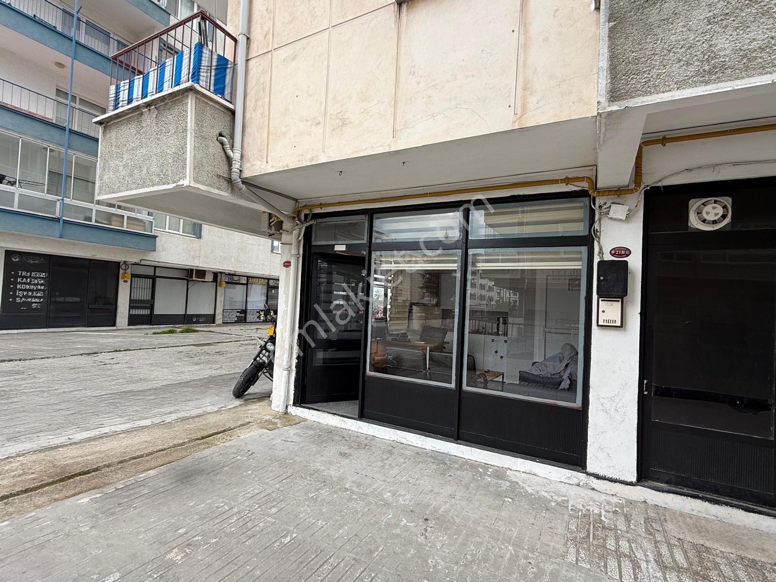 Akçaabat Söğütlü Akçataş Sitesi Altında Satılık Dükkan - Görsel 7