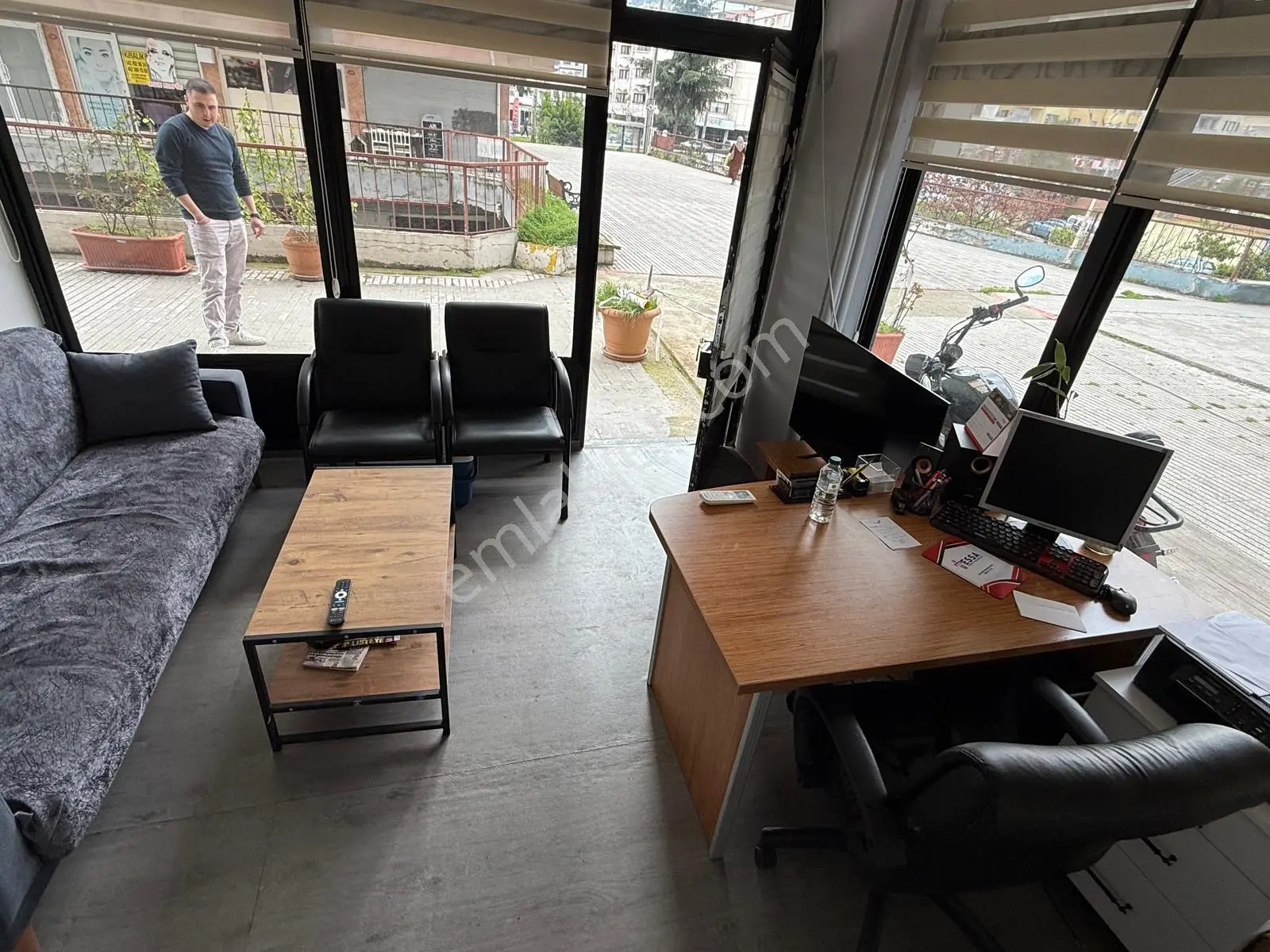 Akçaabat Söğütlü Akçataş Sitesi Altında Satılık Dükkan - Görsel 5