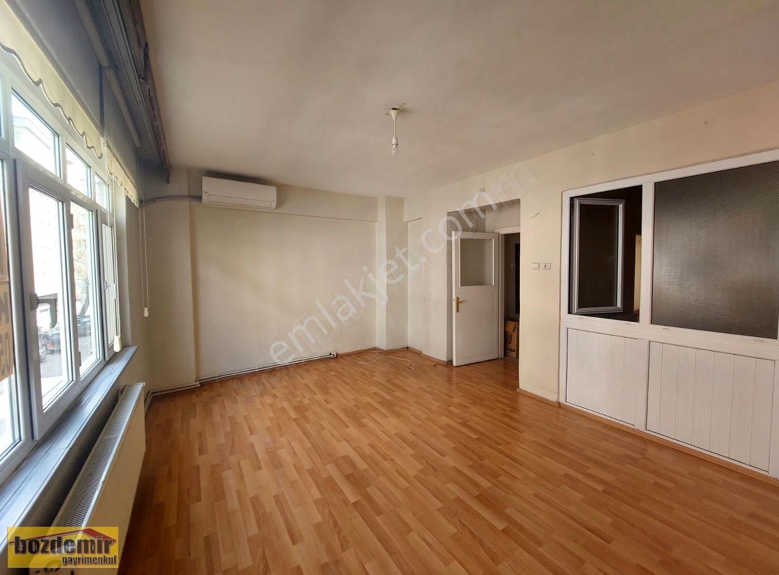 Bozdemir'den Çınarlı Camisine Yakın Kiralık 2+1 Daire - Görsel 14