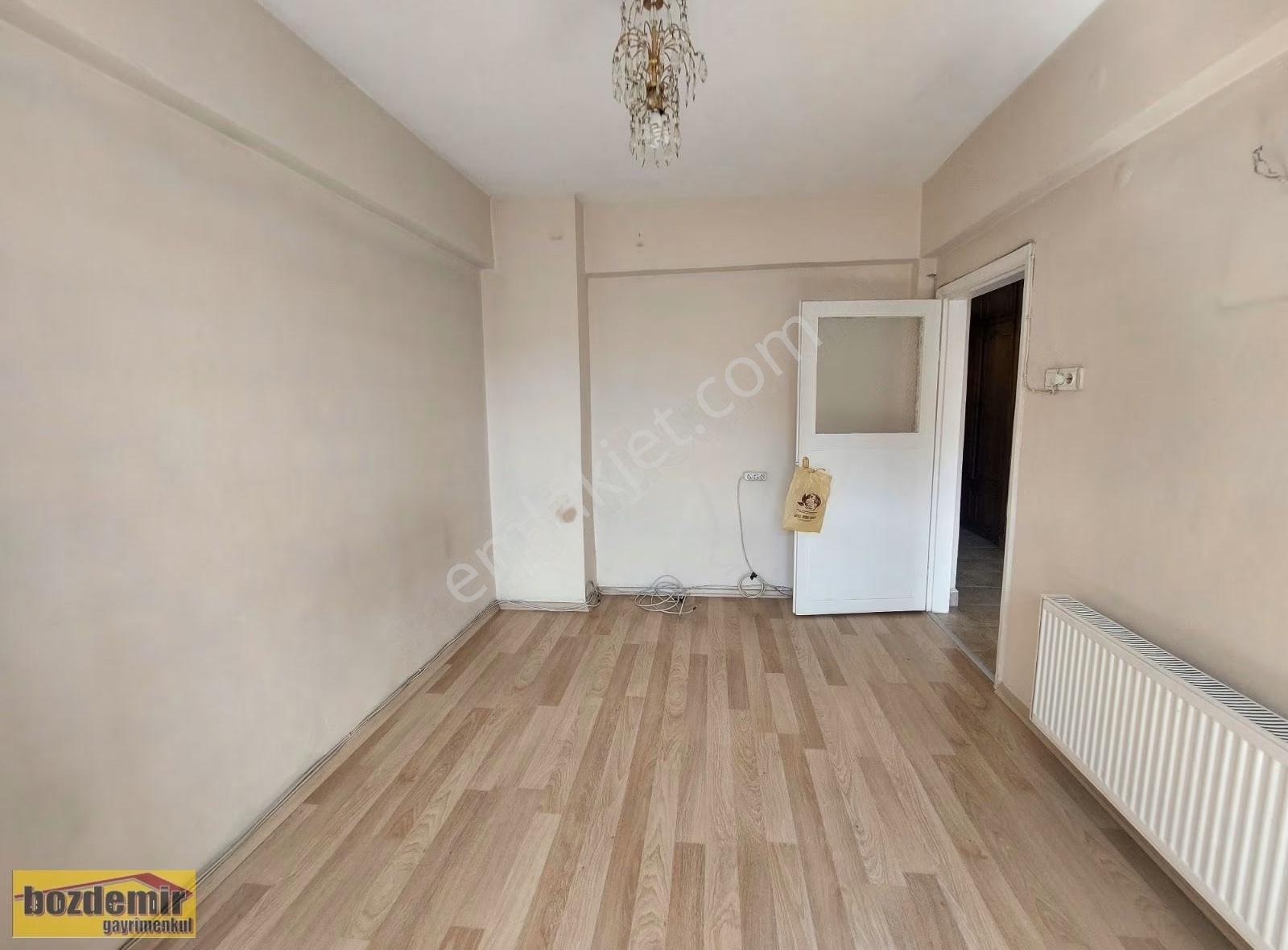 Bozdemir'den Çınarlı Camisine Yakın Kiralık 2+1 Daire - Görsel 8