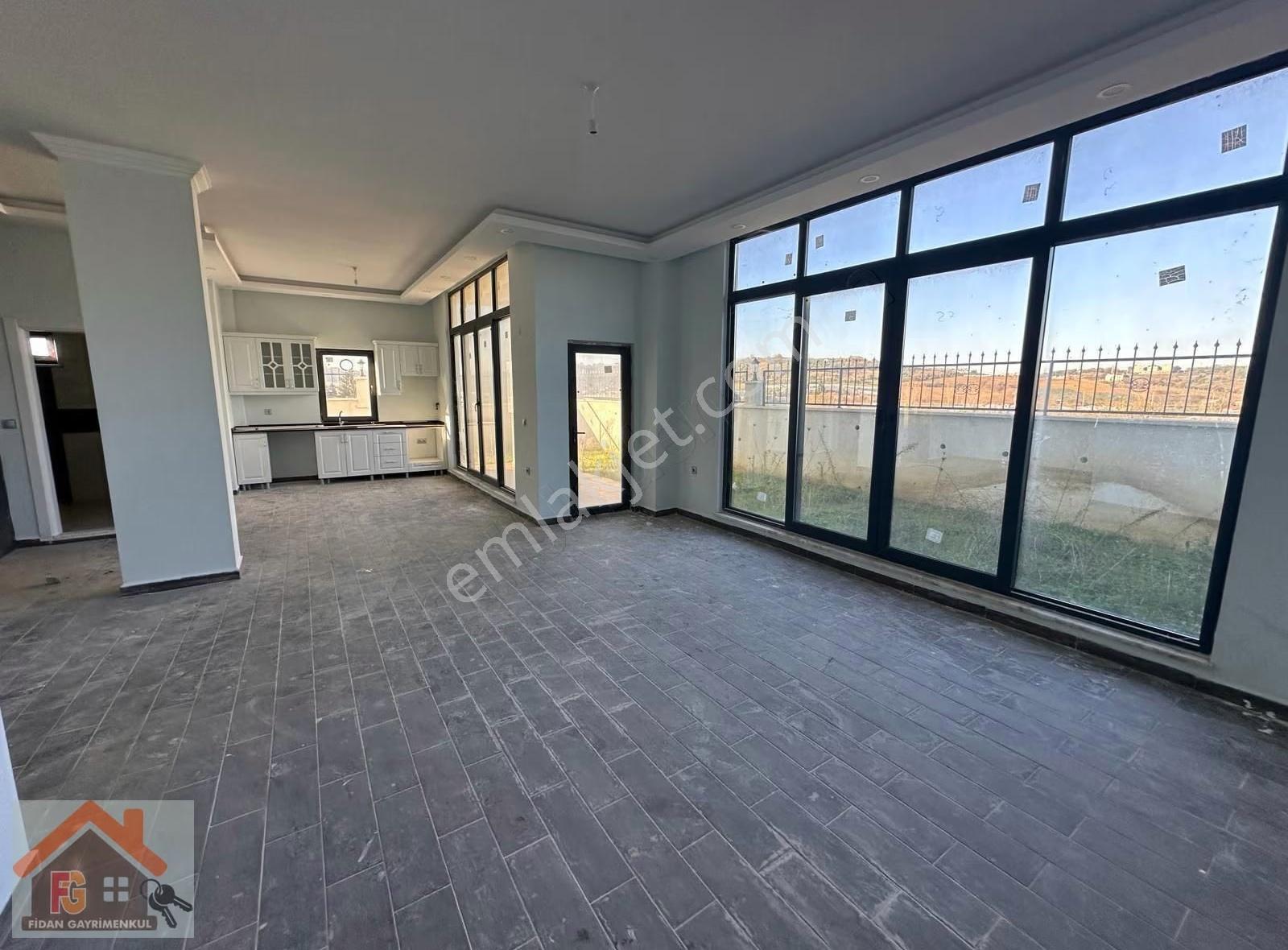 Yalova Termal Akköyde Satılık Müstakil Havuzlu Triplexs Villa - Görsel 16
