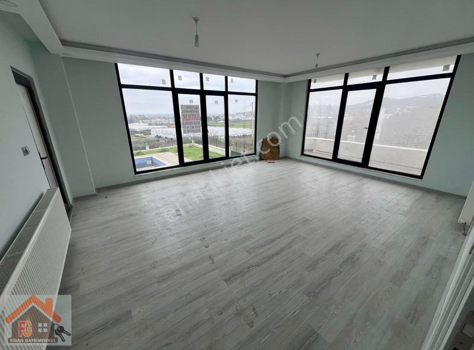 Yalova Termal Akköyde Satılık Müstakil Havuzlu Triplexs Villa - Görsel 23