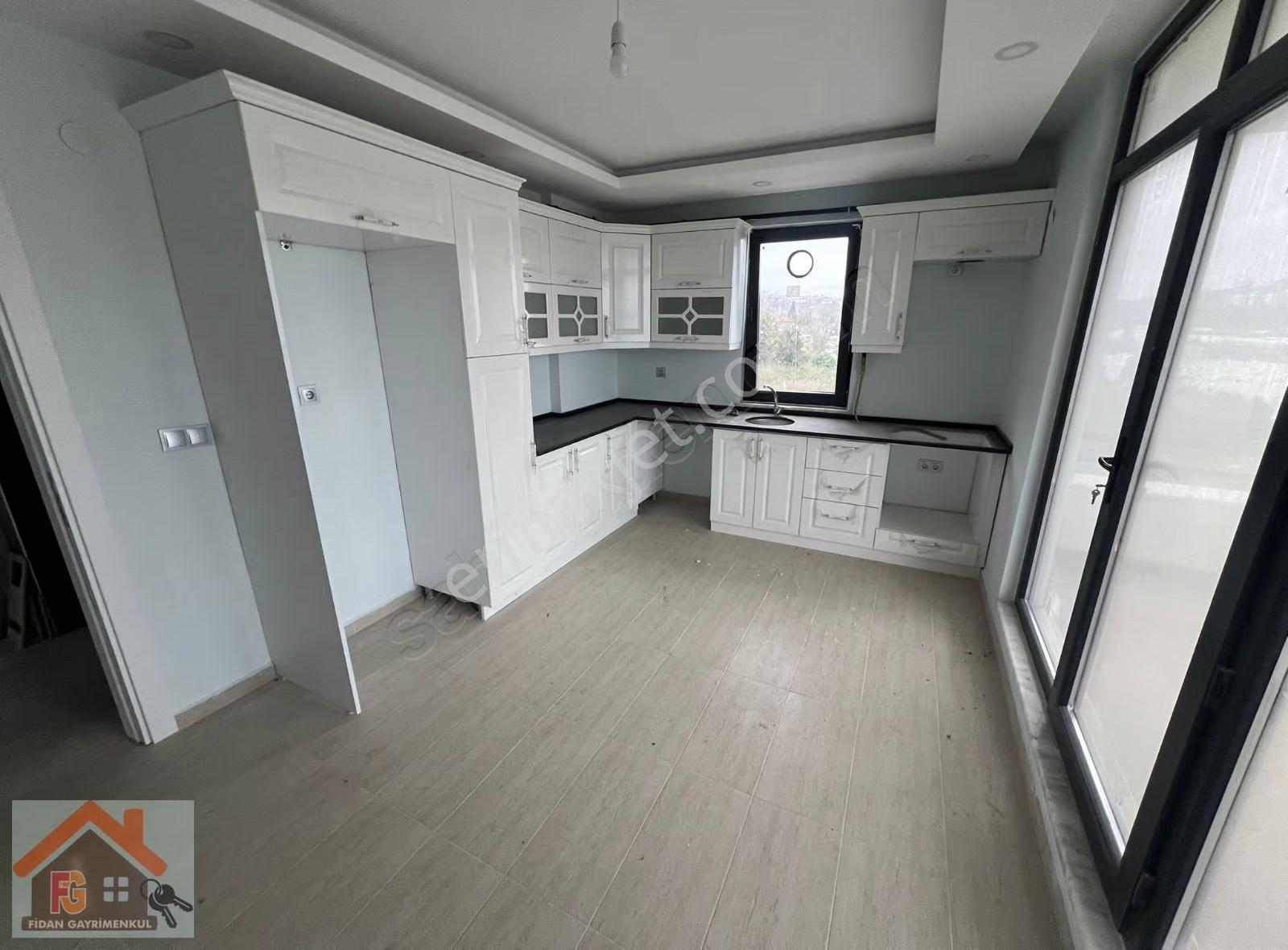 Yalova Termal Akköyde Satılık Müstakil Havuzlu Triplexs Villa - Görsel 31