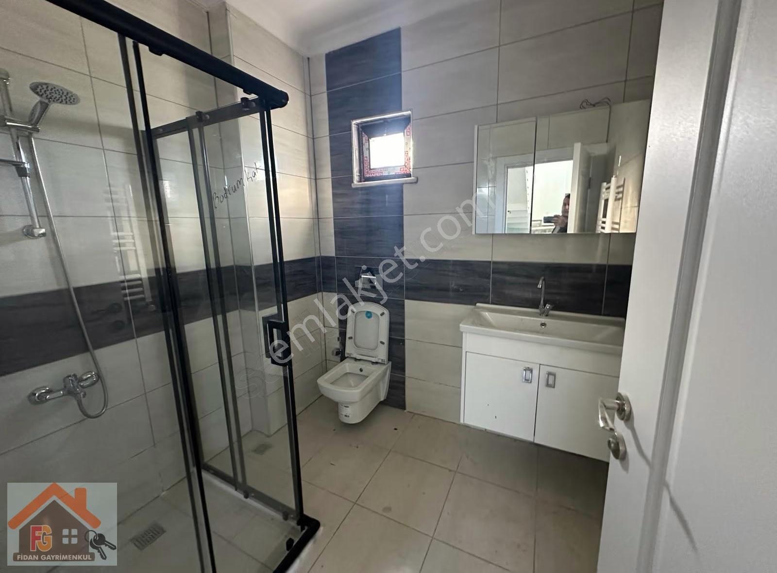 Yalova Termal Akköyde Satılık Müstakil Havuzlu Triplexs Villa - Görsel 13