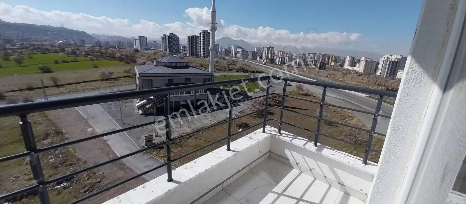 Kayseri Melikgazi Mimarsinan Kiralık Kombili 3+1 Daire Konut Ev - Görsel 3