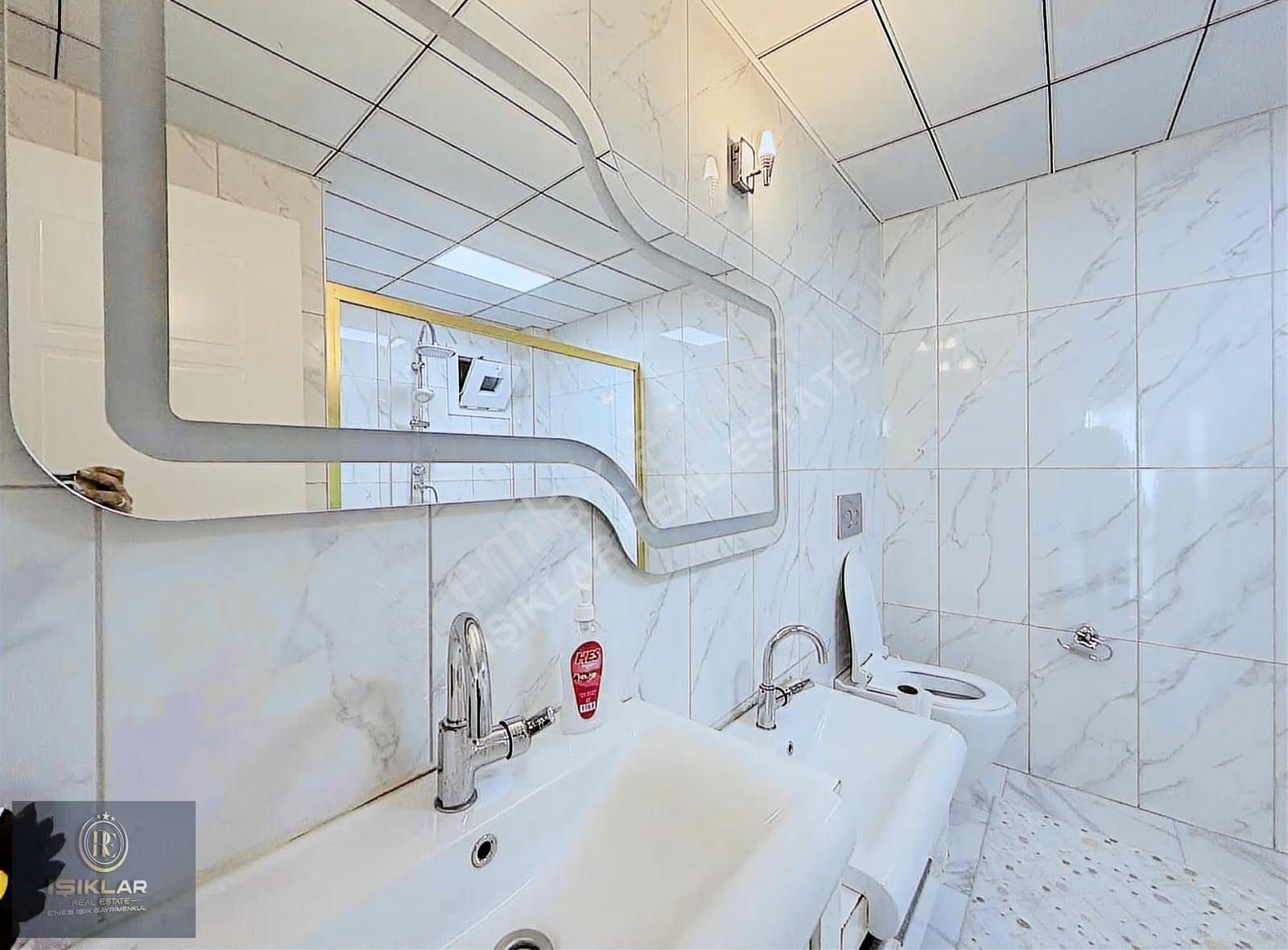 Enes Işık 'tan Yakınca Ana Cadde Kiralık 3+1 Daire - 160m² - Görsel 19