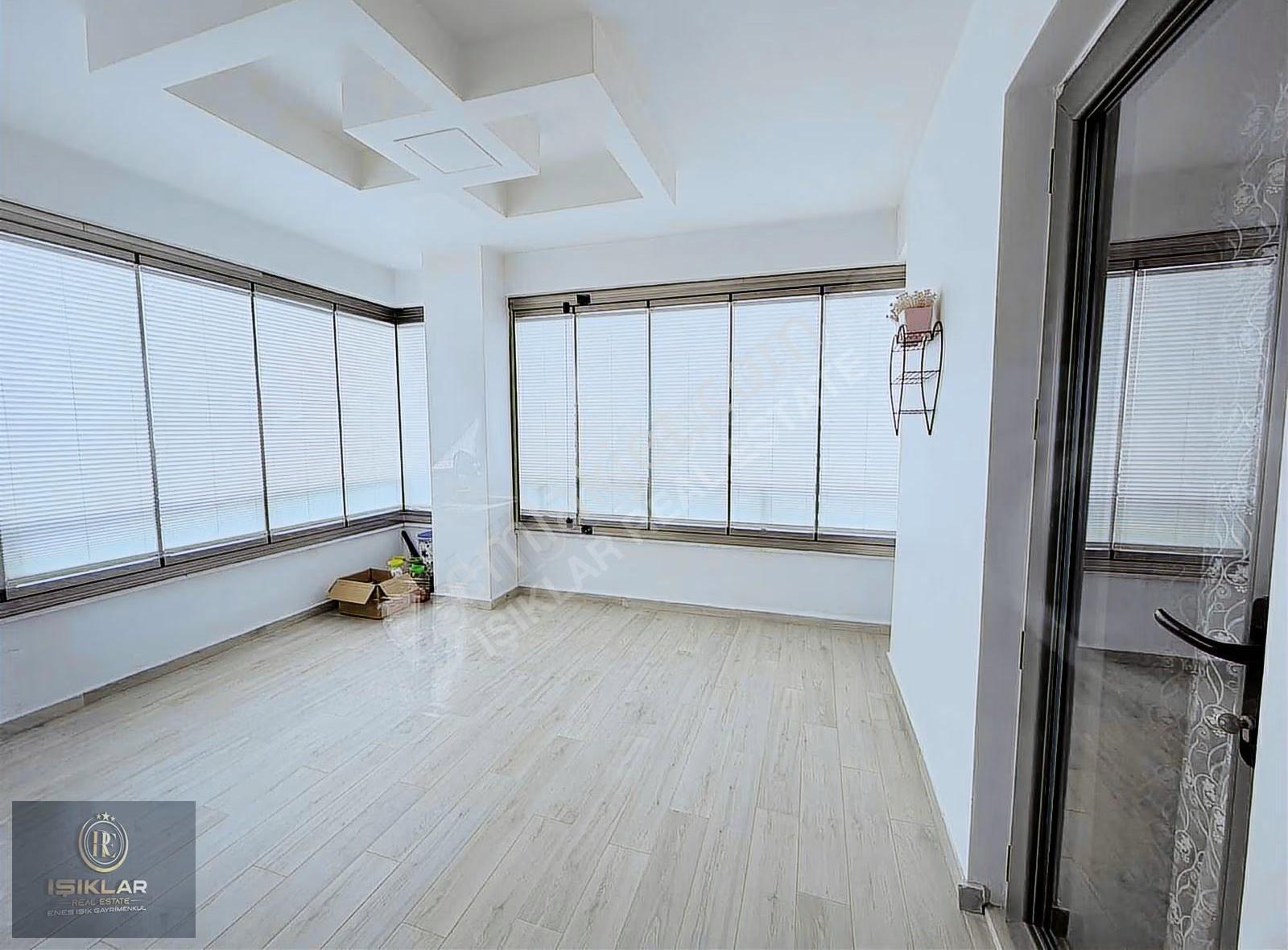 Enes Işık 'tan Yakınca Ana Cadde Kiralık 3+1 Daire - 160m² - Görsel 8